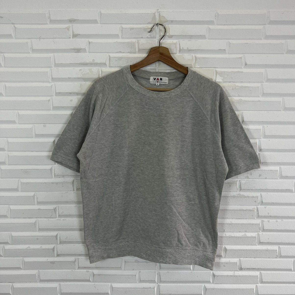 Japanese Brand VINTAGE VAN JAC BIG LOGO SHORT SLEEVE Size US L / EU 52-54 / 3 - 2 Thumbnail
