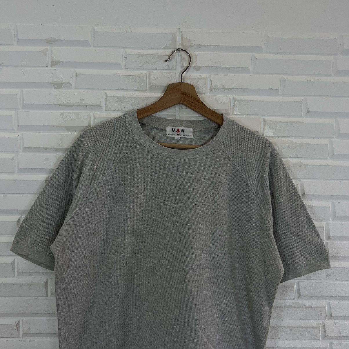 Japanese Brand VINTAGE VAN JAC BIG LOGO SHORT SLEEVE Size US L / EU 52-54 / 3 - 4 Thumbnail