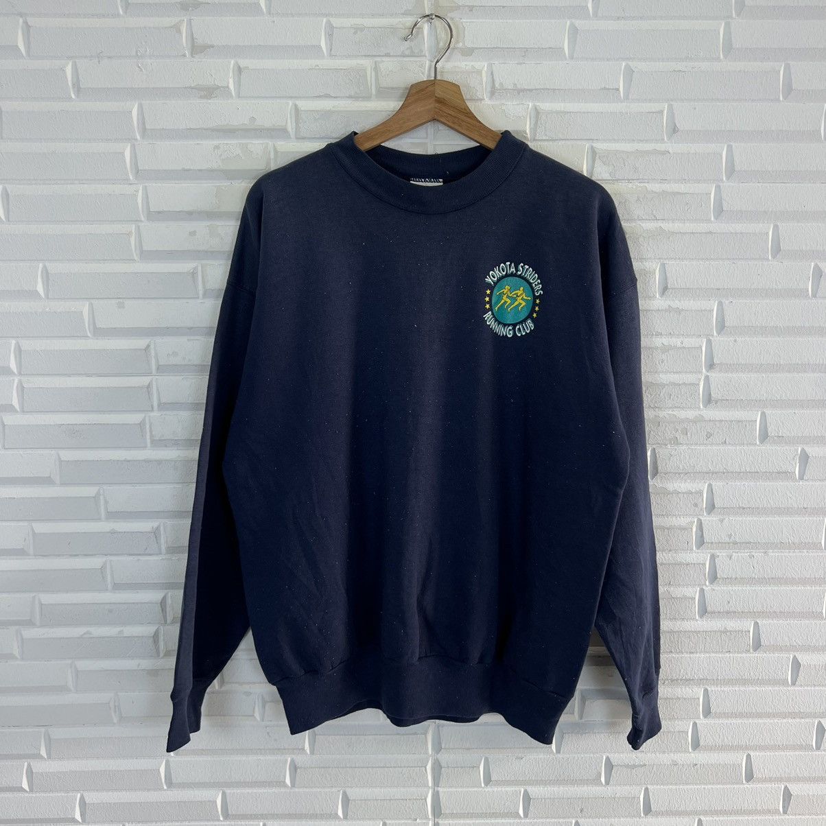 Vintage VINTAGE HANES SWEATSHIRT BIG LOGO YOKOTA STRIDES Size US L / EU 52-54 / 3 - 4 Thumbnail