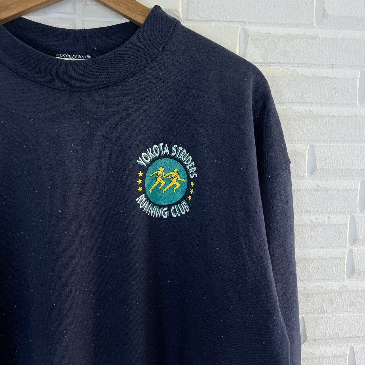 Vintage VINTAGE HANES SWEATSHIRT BIG LOGO YOKOTA STRIDES Size US L / EU 52-54 / 3 - 6 Thumbnail