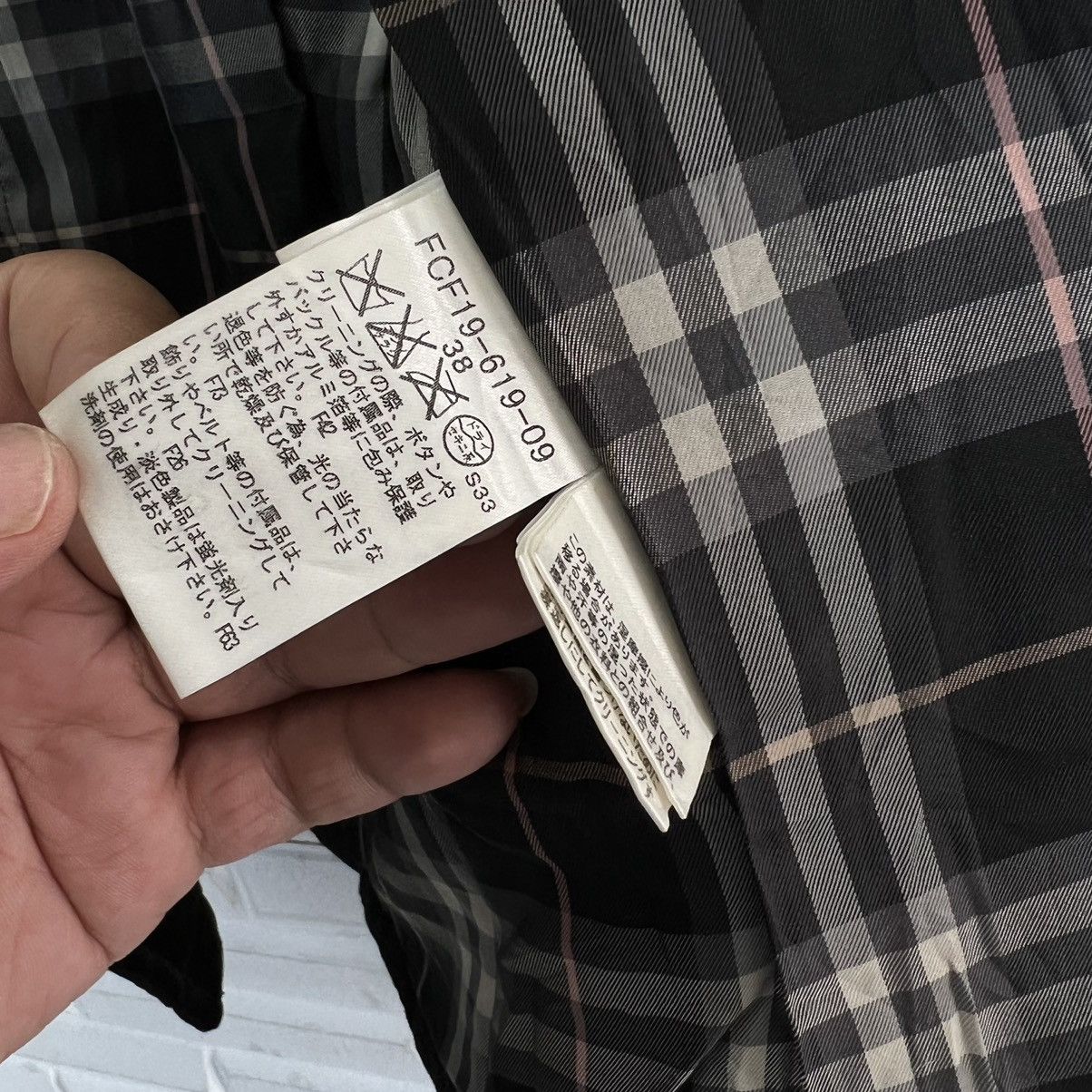 Burberry VINTAGE BURBERRY BLUE LABEL CROPPED VELVET CORDUROY Size US M / EU 48-50 / 2 - 15 Thumbnail