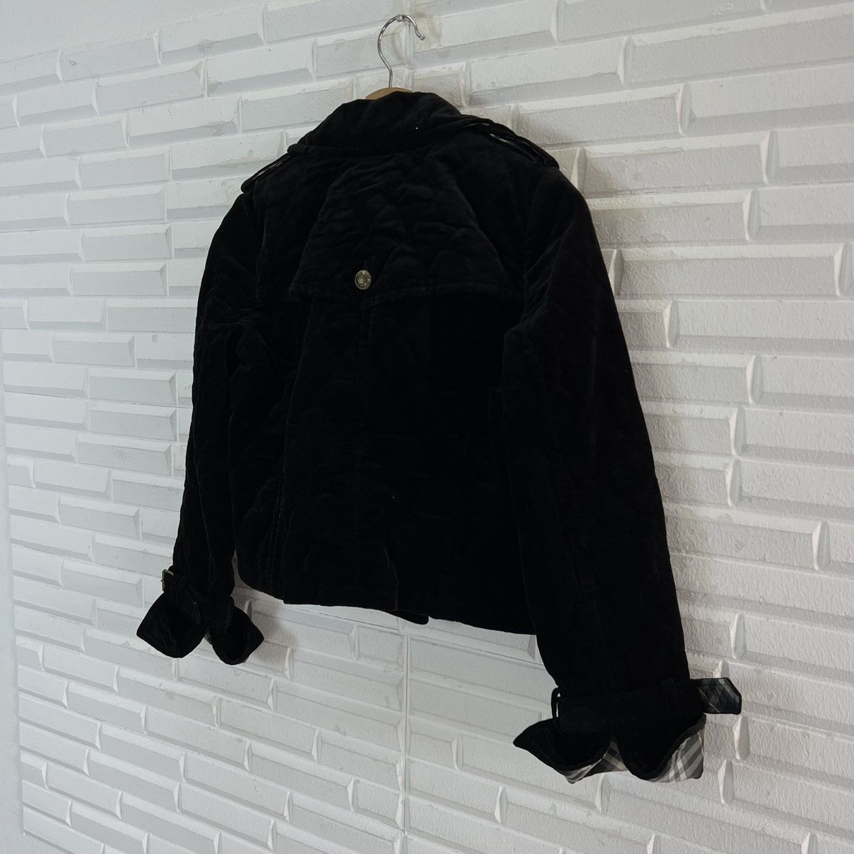 Burberry VINTAGE BURBERRY BLUE LABEL CROPPED VELVET CORDUROY Size US M / EU 48-50 / 2 - 10 Thumbnail