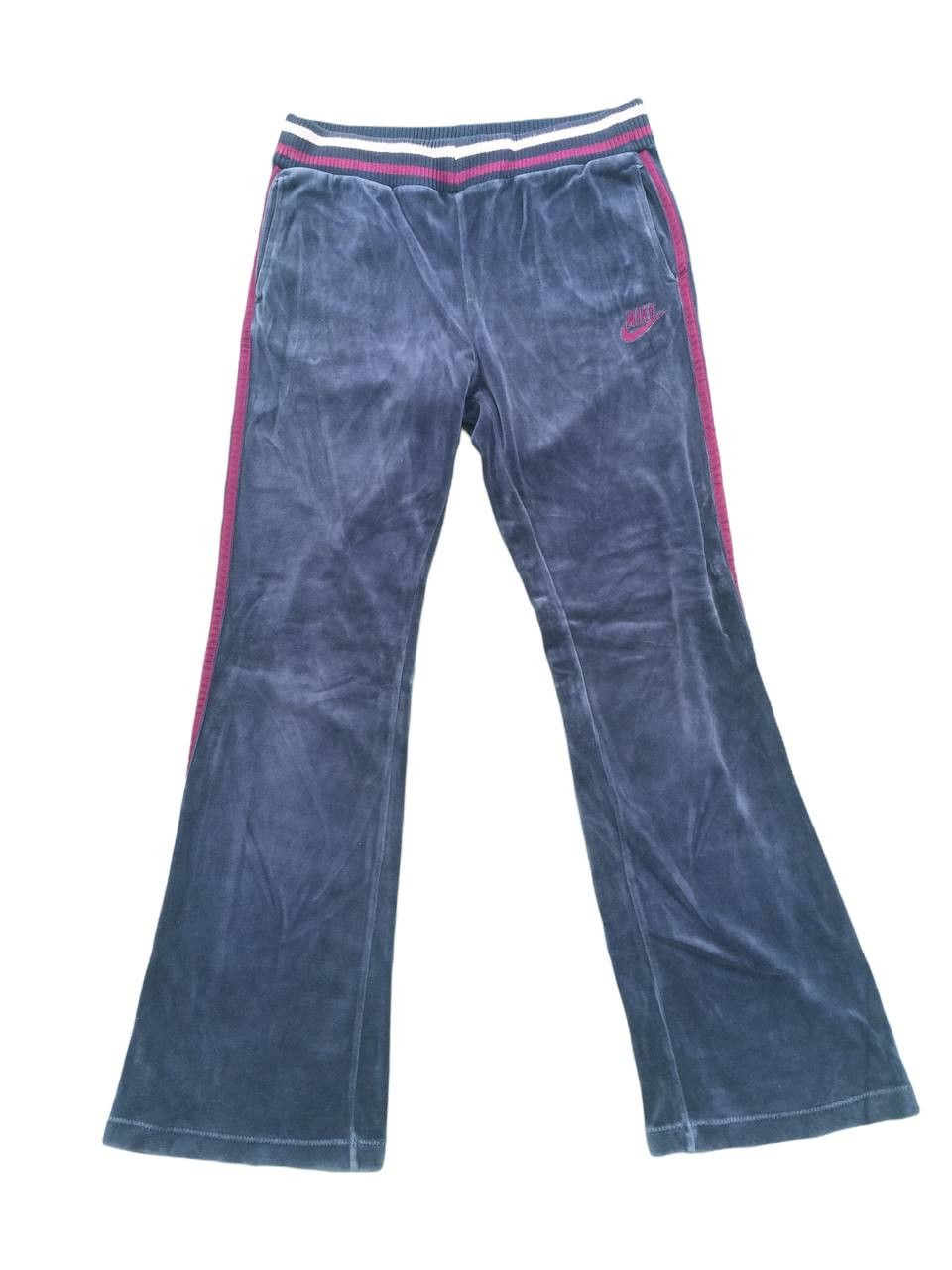 Nike Vintage Nike Velvet Velour Sweatpants Bootcut Flared Size 31" - 1 Thumbnail
