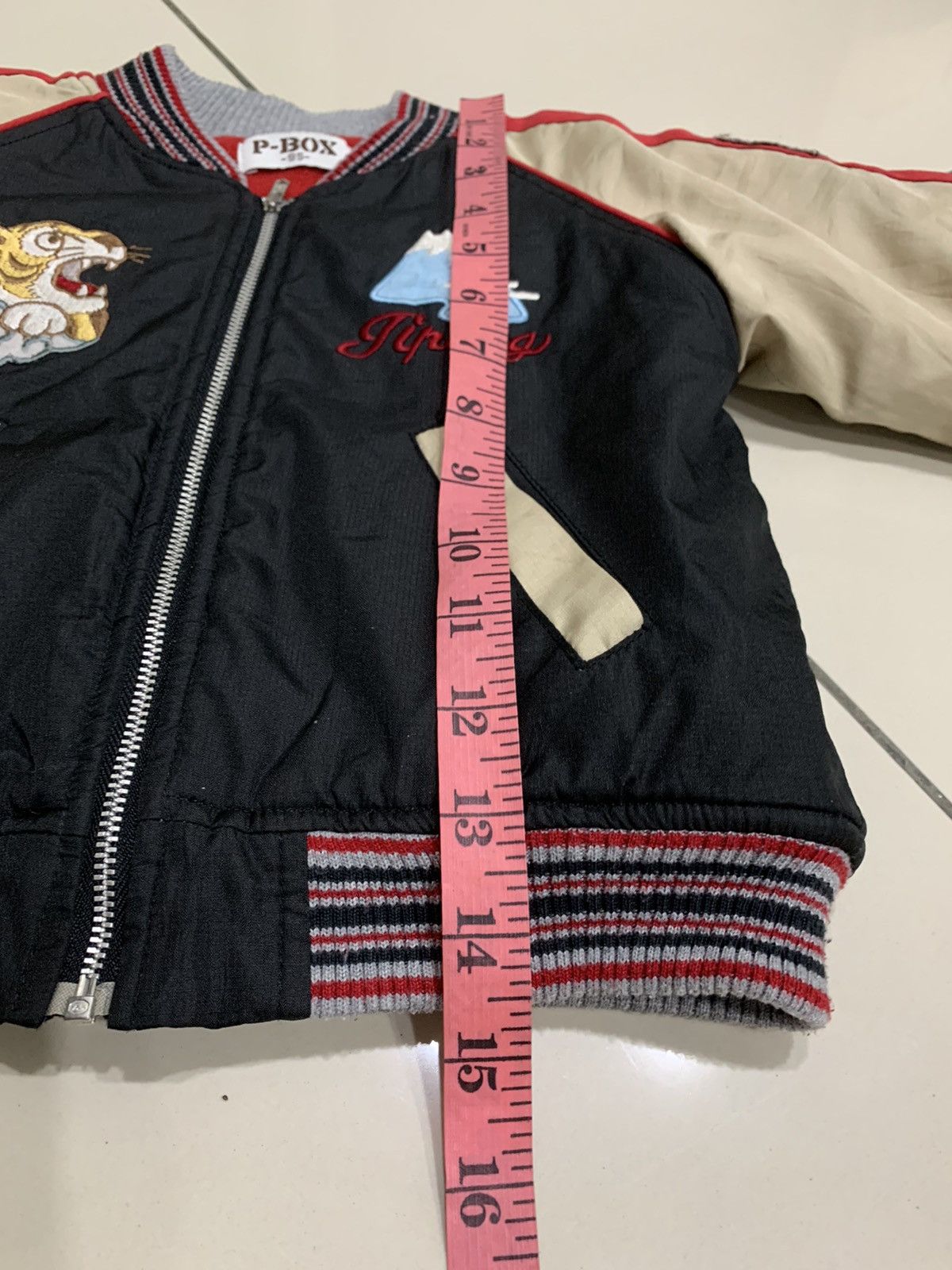 Japanese Brand VINTAGE SUKAJAN EMBROIDERED JACKET KIDS 95 Size US XXS / EU 40 - 7 Thumbnail