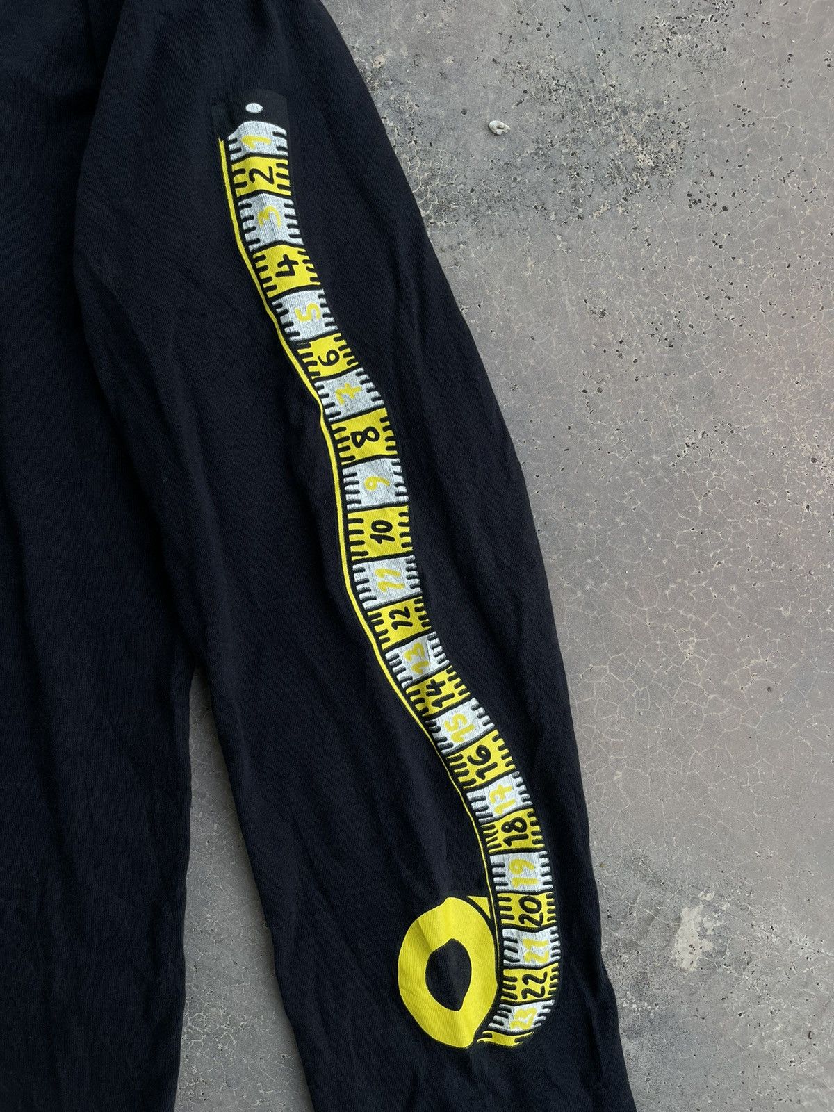 Henrik Vibskov 🔥Hendrik Vibskov Measuring L/S Tee🔥 Size US L / EU 52-54 / 3 - 7 Thumbnail