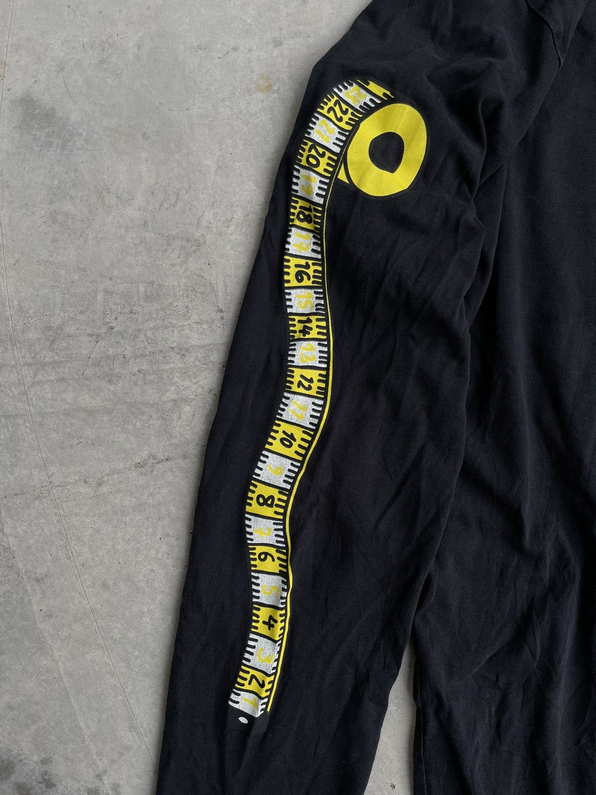 Henrik Vibskov 🔥Hendrik Vibskov Measuring L/S Tee🔥 Size US L / EU 52-54 / 3 - 6 Thumbnail