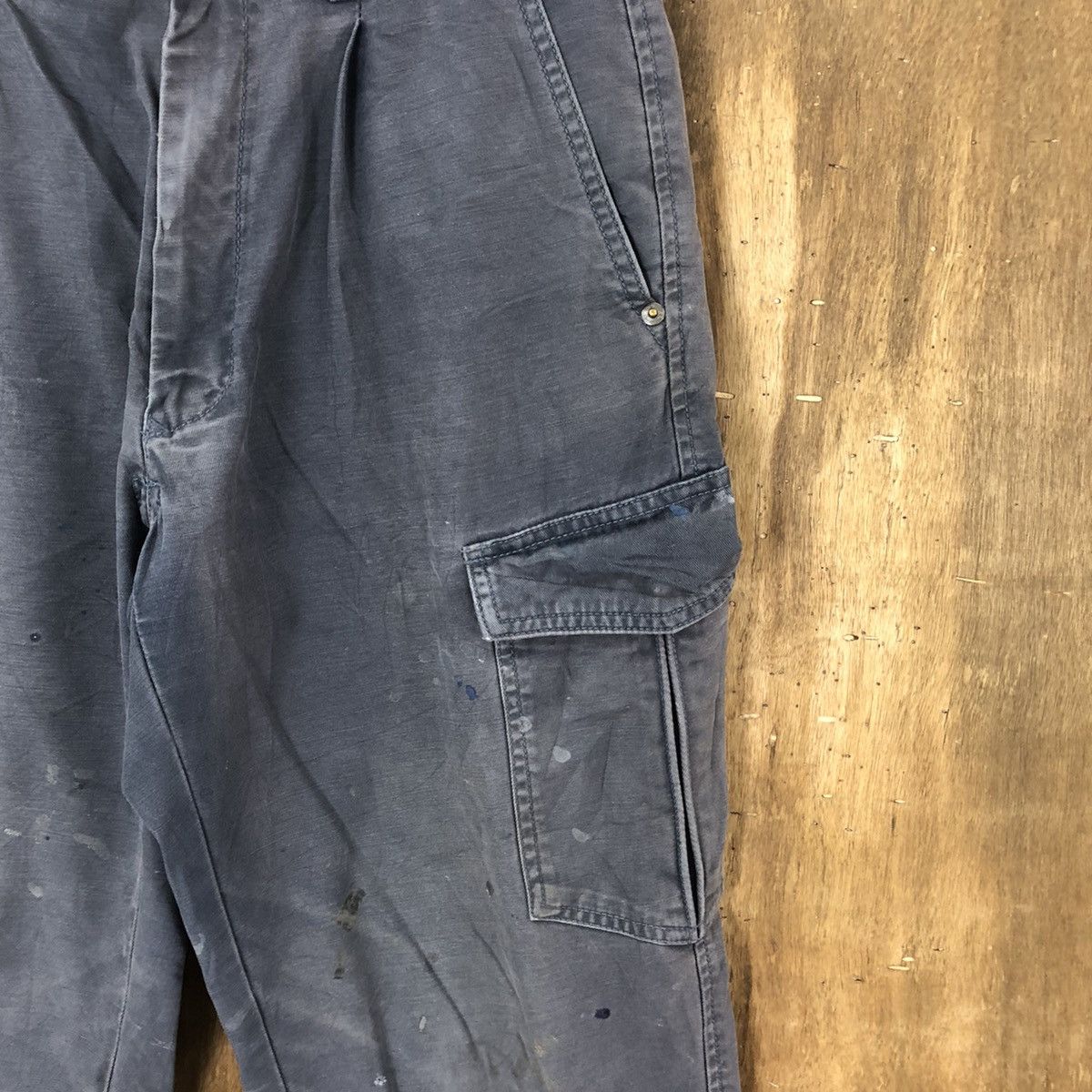 Japanese Brand Japanese Brand distressed thrashed Blue Cargo pants #6252 Size US 27 - 5 Thumbnail