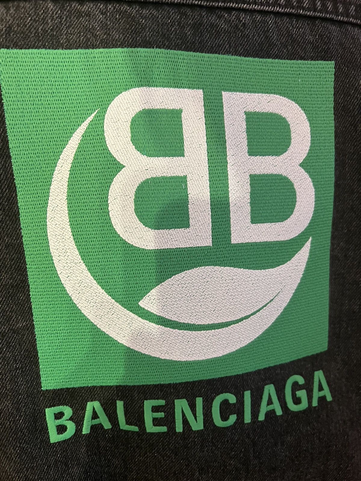 Balenciaga *CAMPAIGN* LEAF DENIM JACKET Size US M / EU 48-50 / 2 - 6 Thumbnail