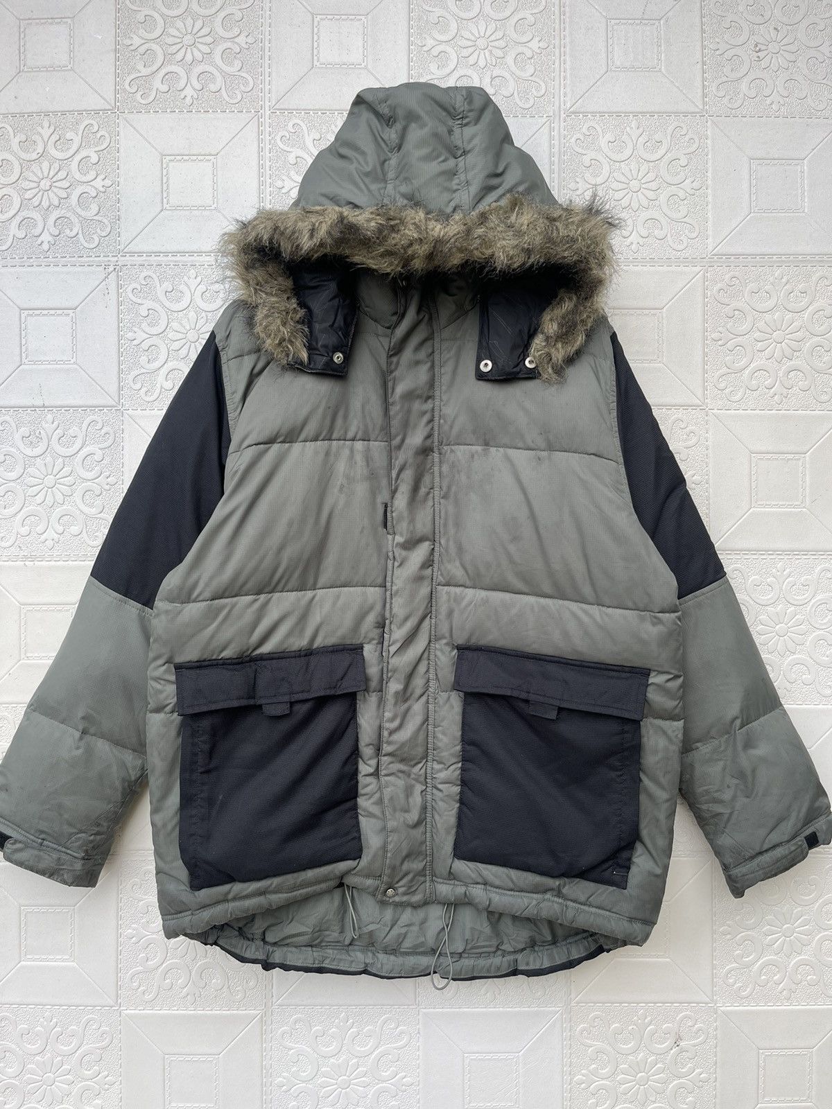 Adidas × Vintage Vintage Y2k Adidas Puffer Fur Hooded Jacket Size US L / EU 52-54 / 3 - 1 Thumbnail