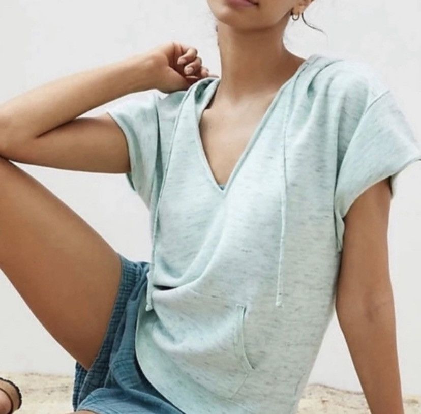 NWT Anthropologie daily practice mint green hoodie Size S