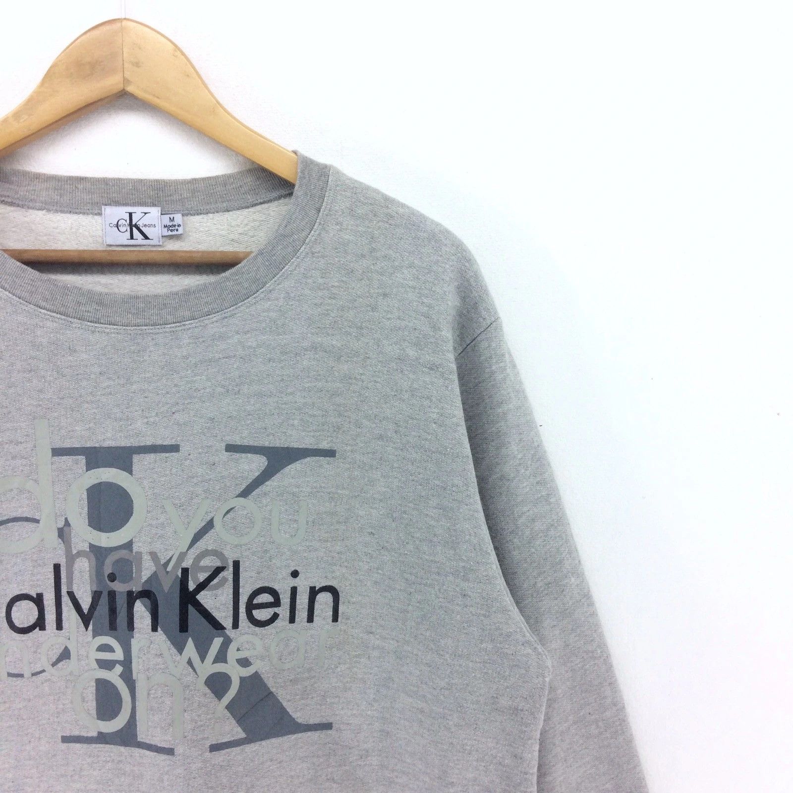 Calvin Klein Vintage Calvin Klein Sweatshirt | M | 021021 Size US M / EU 48-50 / 2 - 3 Thumbnail