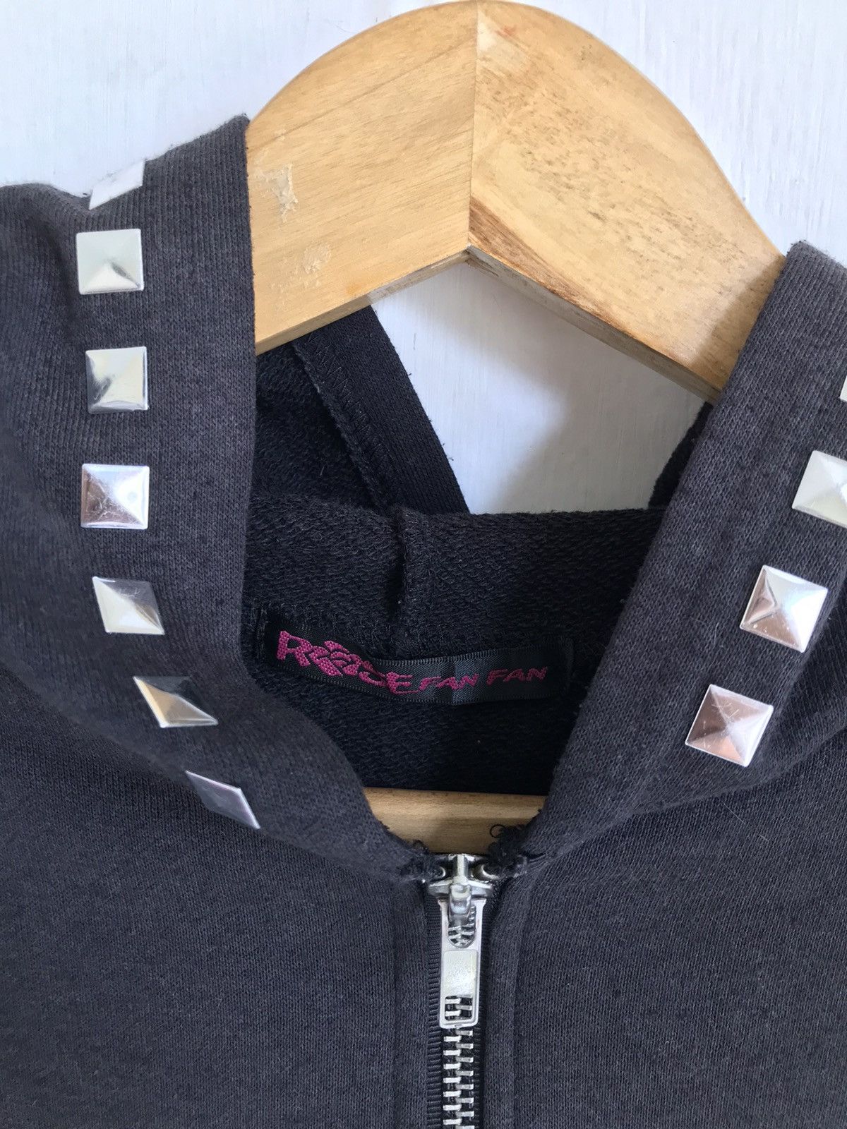 ROSEFAN Destroyed Hoodie Seditionaries Distressed