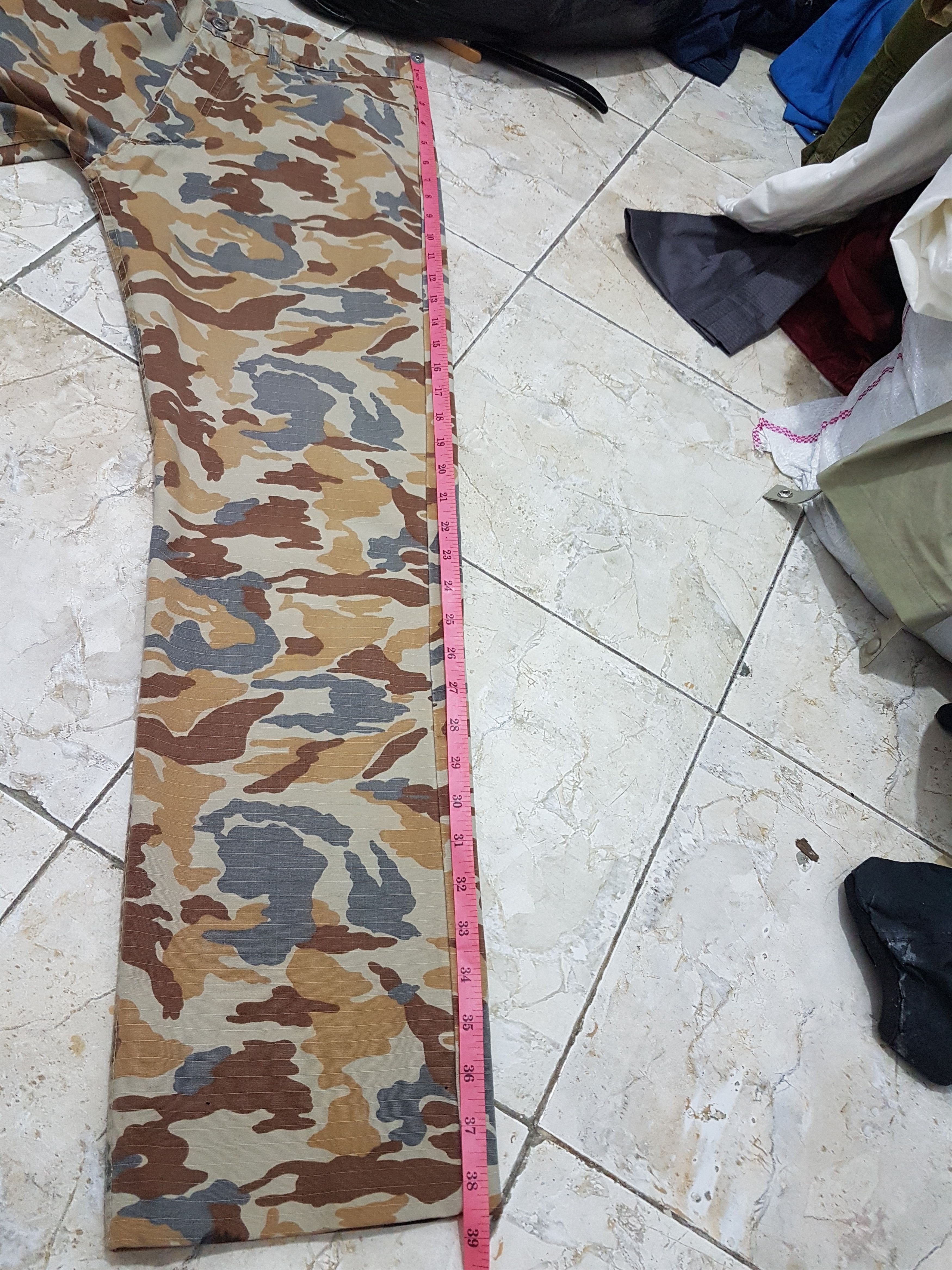 Beams Plus Made in Japan Beams Camo Pants Size US 30 / EU 46 - 18 Thumbnail