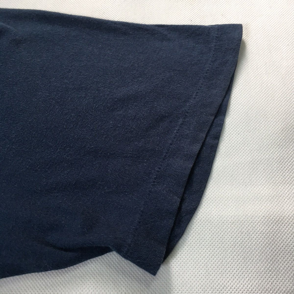 Vintage Vintage 90s Fuckintosh Apple Tshirt Size US L / EU 52-54 / 3 - 4 Thumbnail