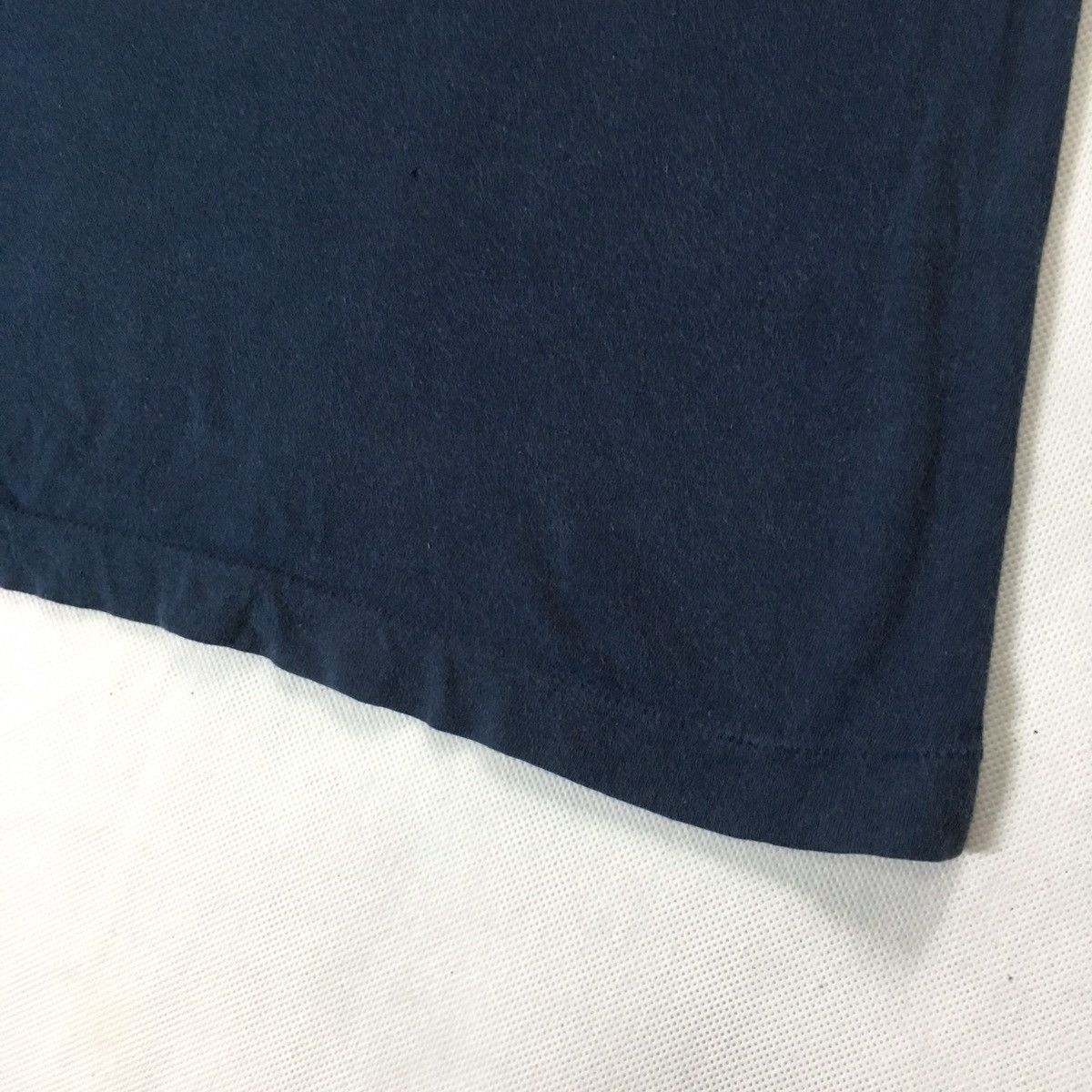 Vintage Vintage 90s Fuckintosh Apple Tshirt Size US L / EU 52-54 / 3 - 5 Thumbnail