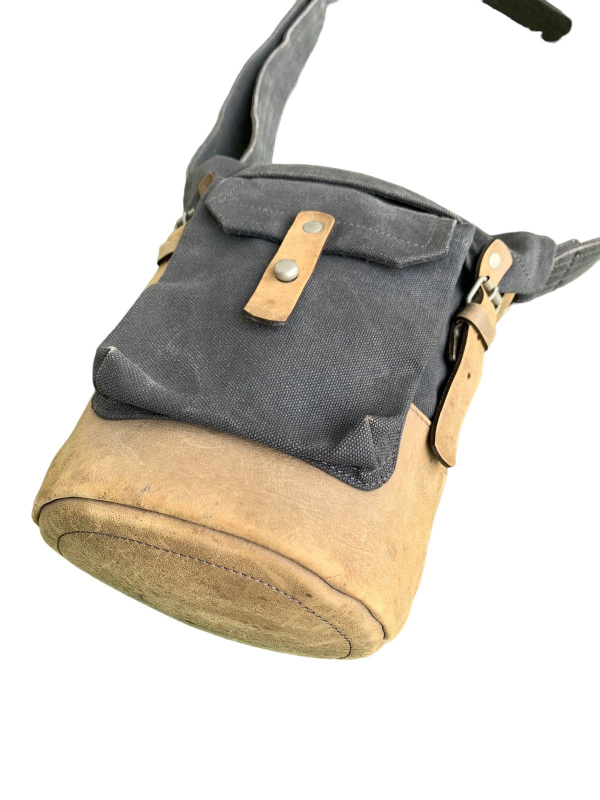 Dries Van Noten Dries Van Noten Duck Canvas with Leather Crossbody Bag Size ONE SIZE - 8 Thumbnail