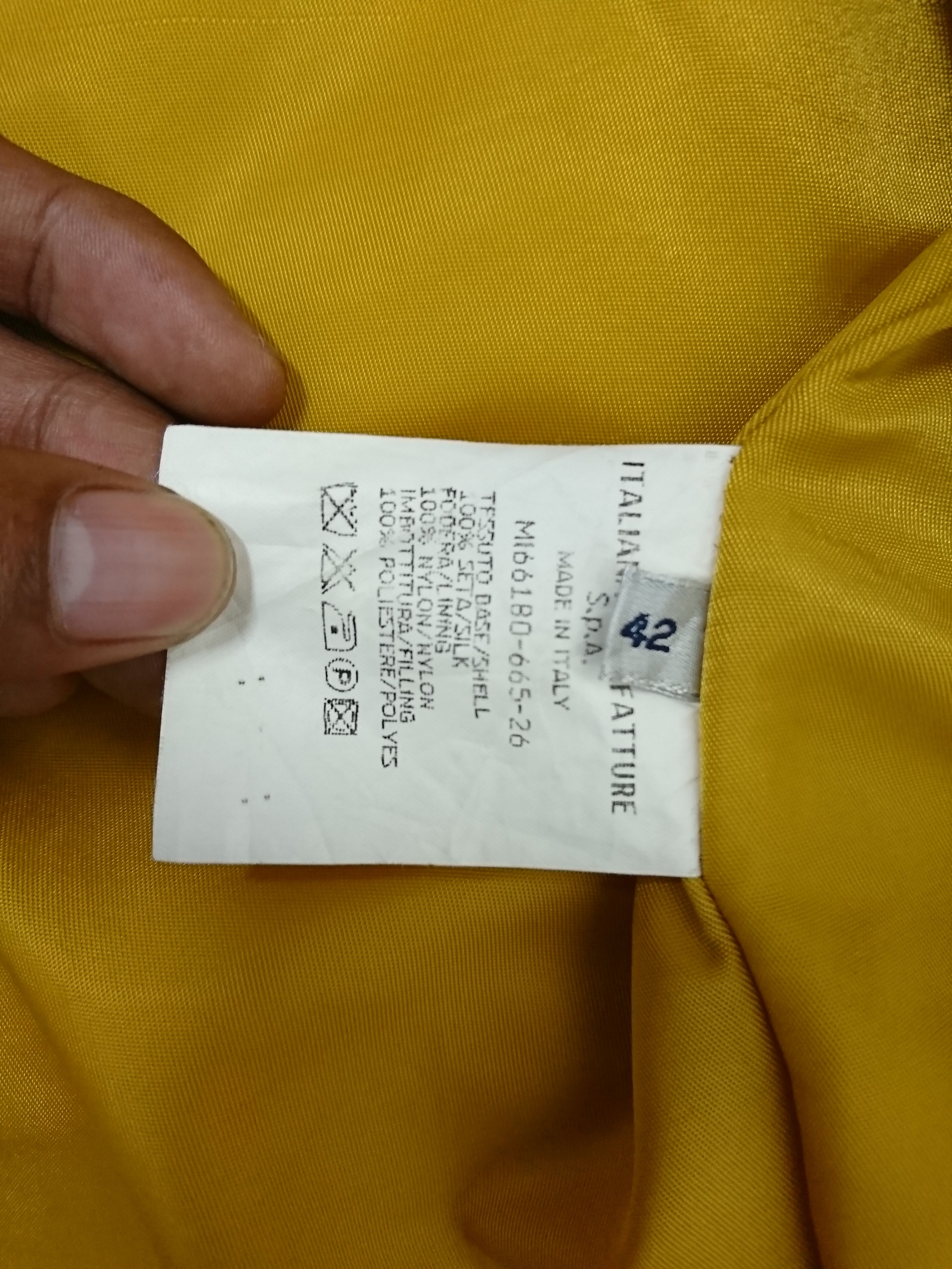 Romeo Gigli Romeo Gigli gold silk jacket Size US XS / EU 42 / 0 - 5 Thumbnail