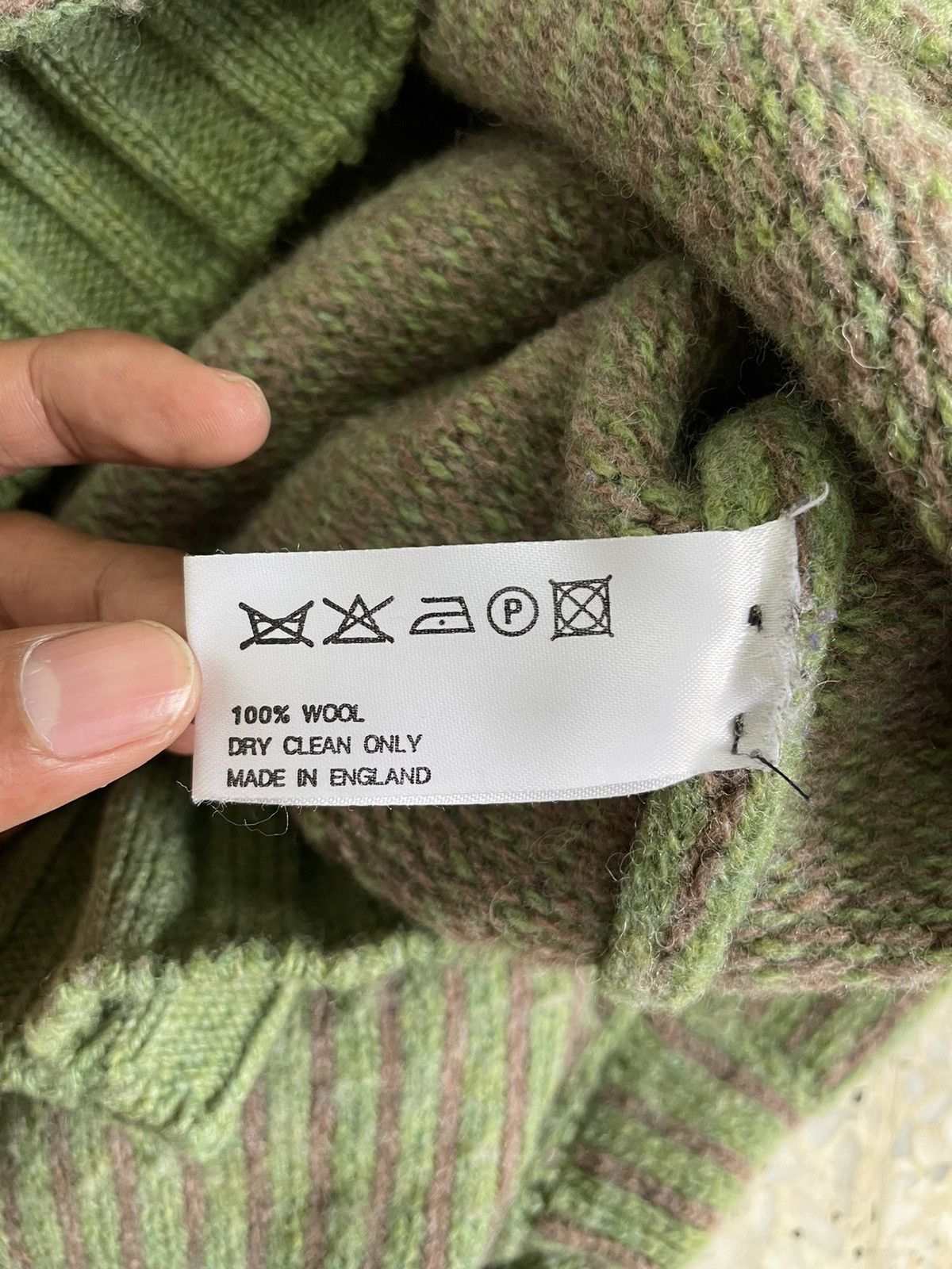 Designer Joe Casley-Hayford knitwear Size US XS / EU 42 / 0 - 4 Thumbnail