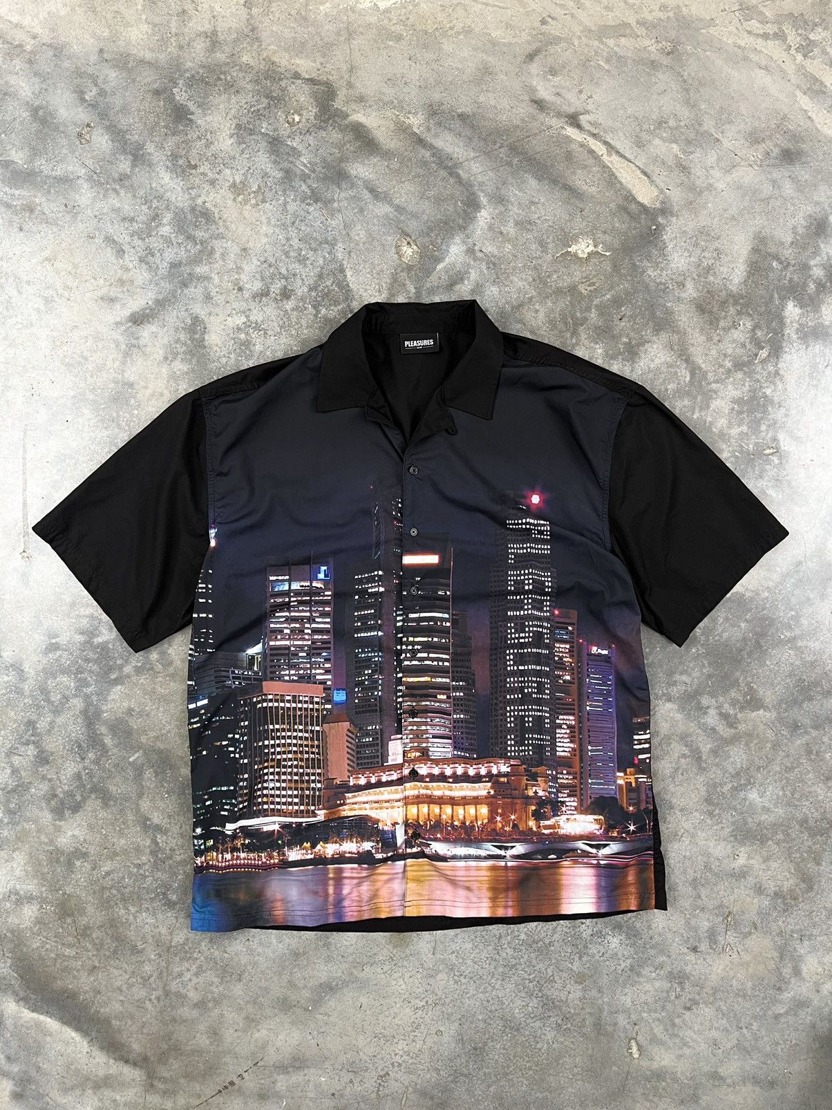 Pleasures Pleasures Night City Skyline Black Silky Shirt XL Size US XL / EU 56 / 4 - 1 Thumbnail