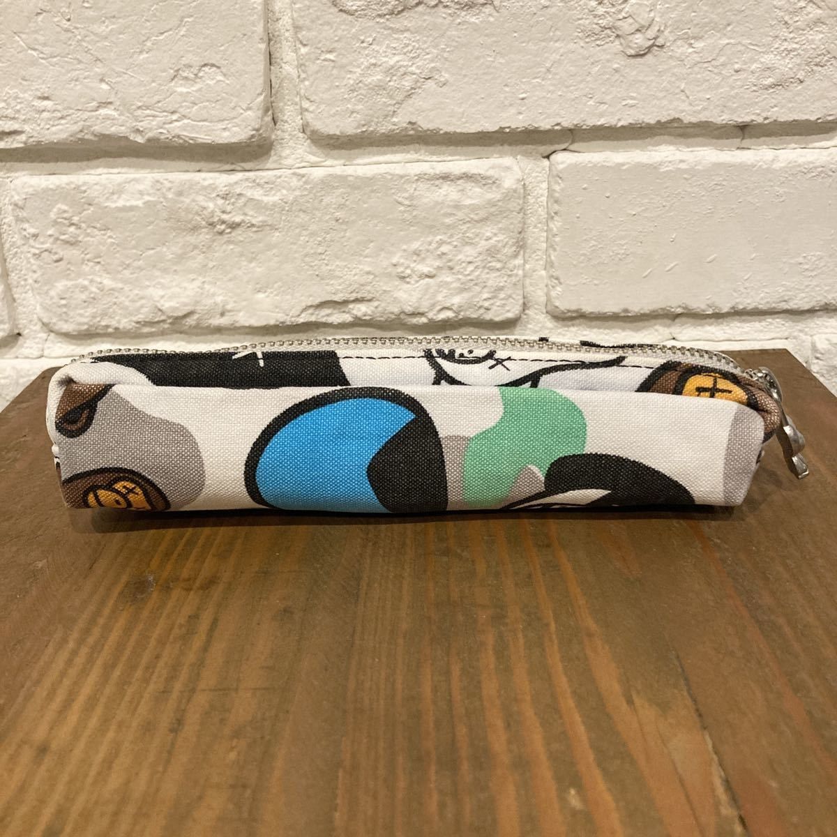 Bape × Kaws BAPE × kaws milo animal kingdom pen case pouch a bathing ape Size ONE SIZE - 2 Thumbnail