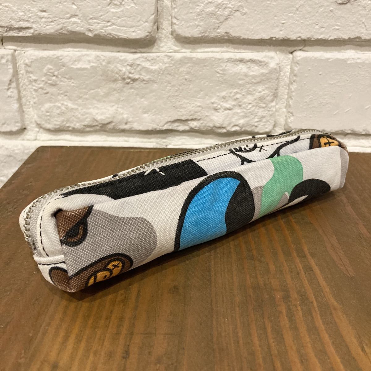 Bape × Kaws BAPE × kaws milo animal kingdom pen case pouch a bathing ape Size ONE SIZE - 1 Thumbnail