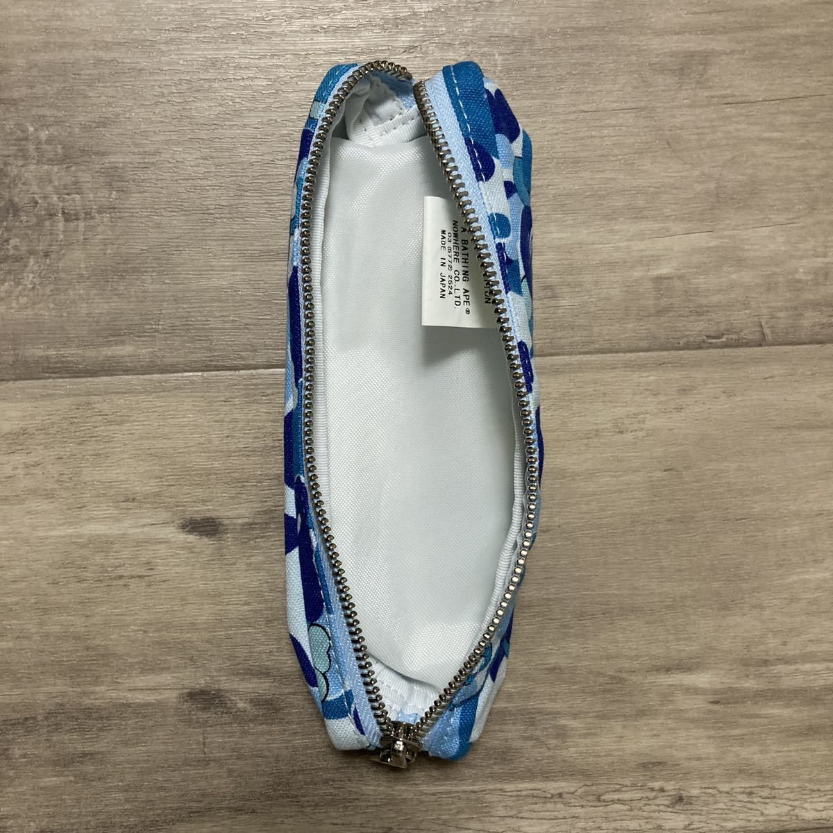 Bape × Kaws BAPE × kaws bendy ABC camo blue pen case pouch a bathing ape Size ONE SIZE - 4 Thumbnail