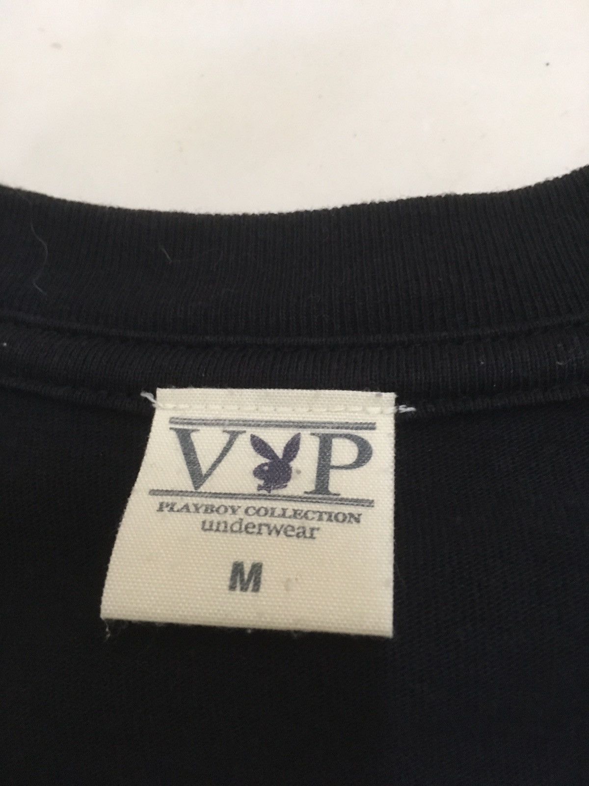 Playboy × Vintage Vintage playboy big logo V🐰P bunny shirt Size US M / EU 48-50 / 2 - 4 Thumbnail