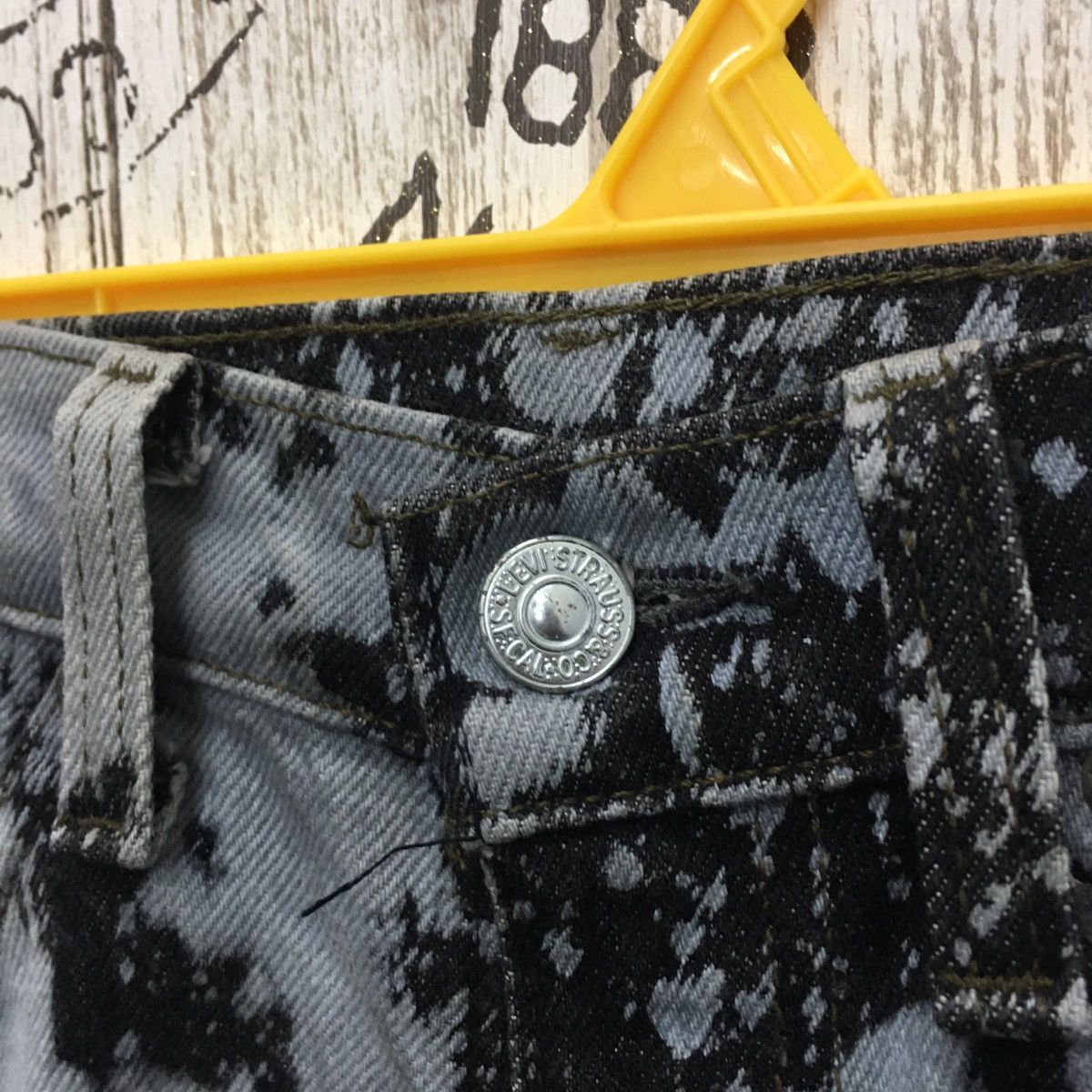 Levi's Rare Levis Distres Black Denim Acid Wash Size US 30 / EU 46 - 5 Thumbnail