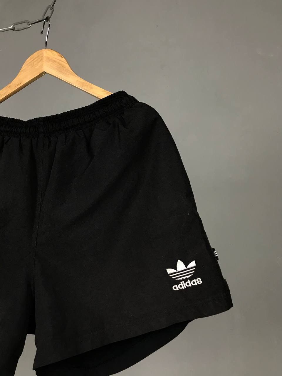 Adidas × Vintage Adidas vintage streetwear shorts Size US 32 / EU 48 - 2 Thumbnail