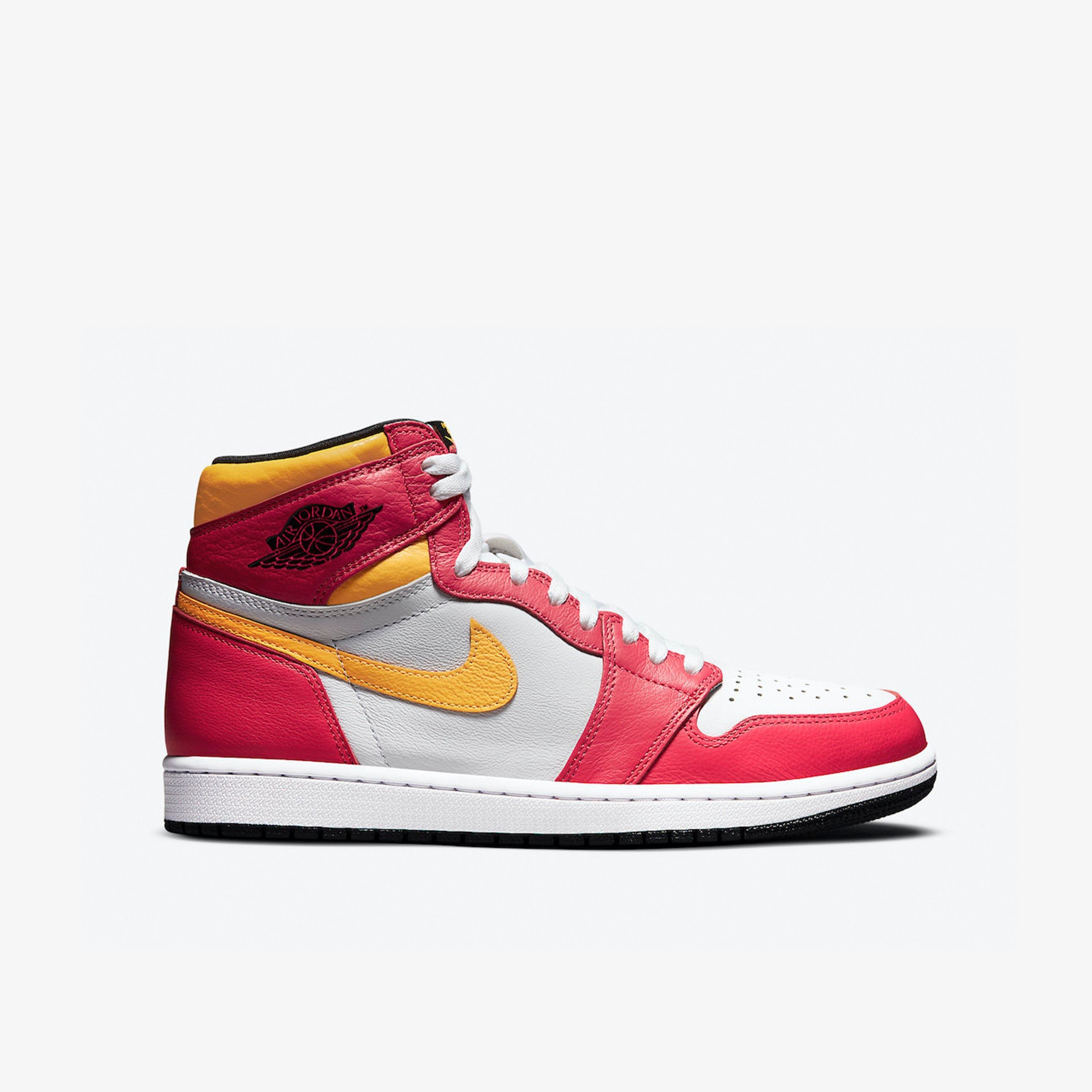 Nike JORDAN 1 RETRO HIGH OG LIGHT FUSION RED Size US 10.5 / EU 43-44 - 2 Thumbnail
