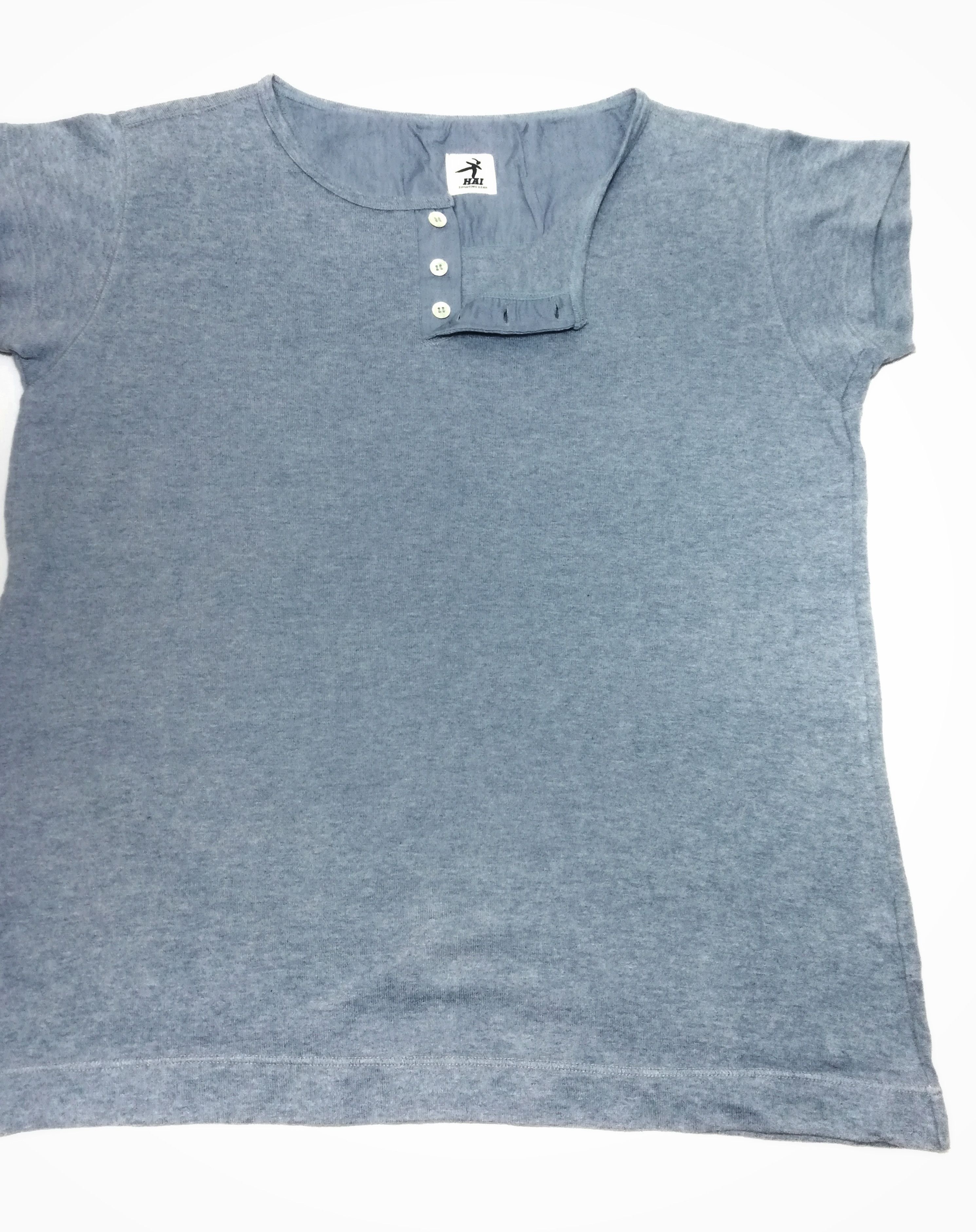 Hai Sporting Gear × Issey Miyake 🔥Hai Sporting Gear By Issey Miyake Tee Shirts 3 Buttons Up Size US M / EU 48-50 / 2 - 3 Thumbnail