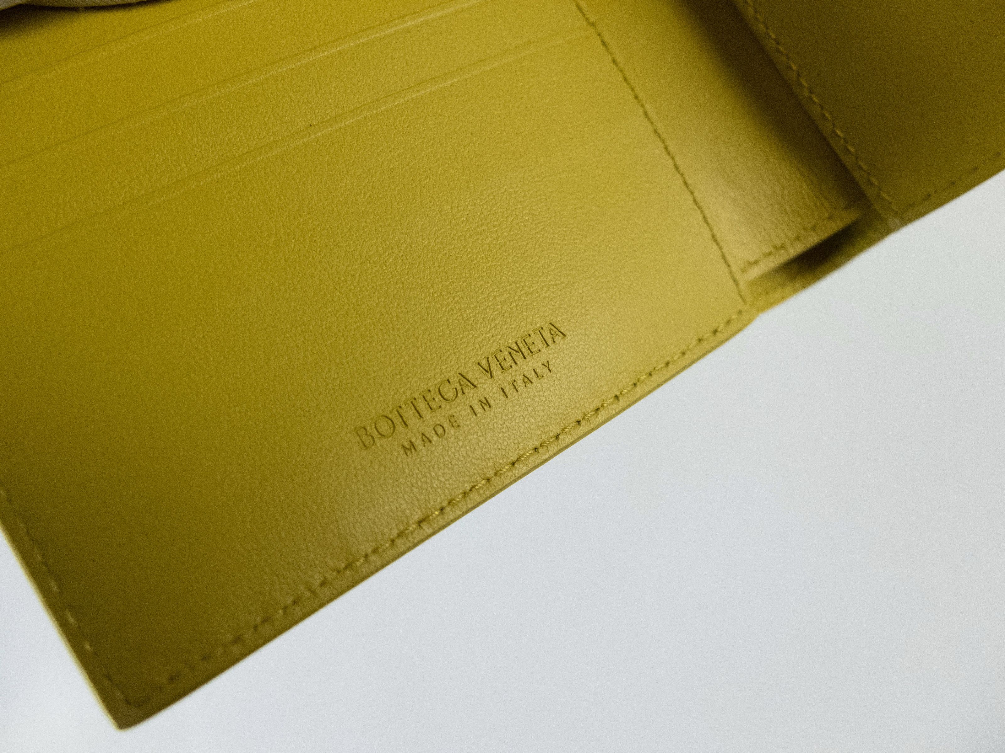 Bottega Veneta BOTTEGA VENETA yellow weave embossed bifold leather wallet q Size ONE SIZE - 4 Thumbnail