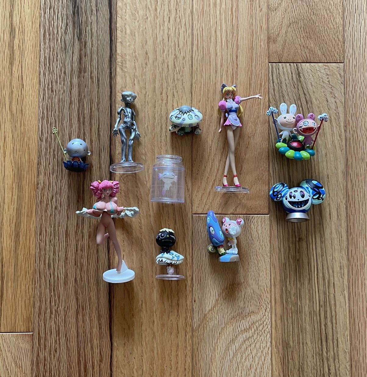 Takashi Murakami 2005 Takashi Murakami Complete Collection of Figurines Size ONE SIZE - 1 Thumbnail