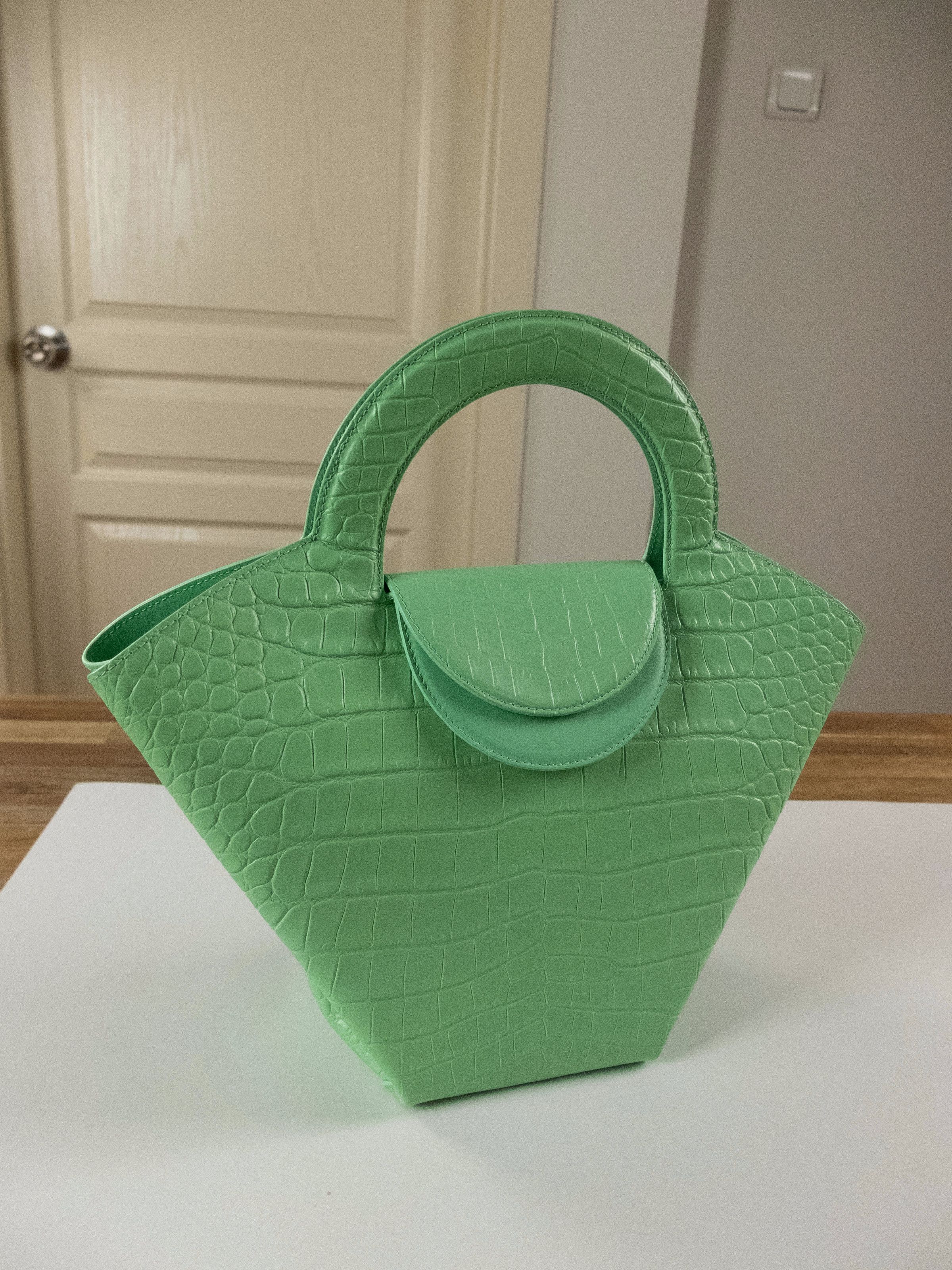 Bottega Veneta BOTTEGA VENETA Doll green croc effect leather tote bag Size ONE SIZE - 1 Thumbnail