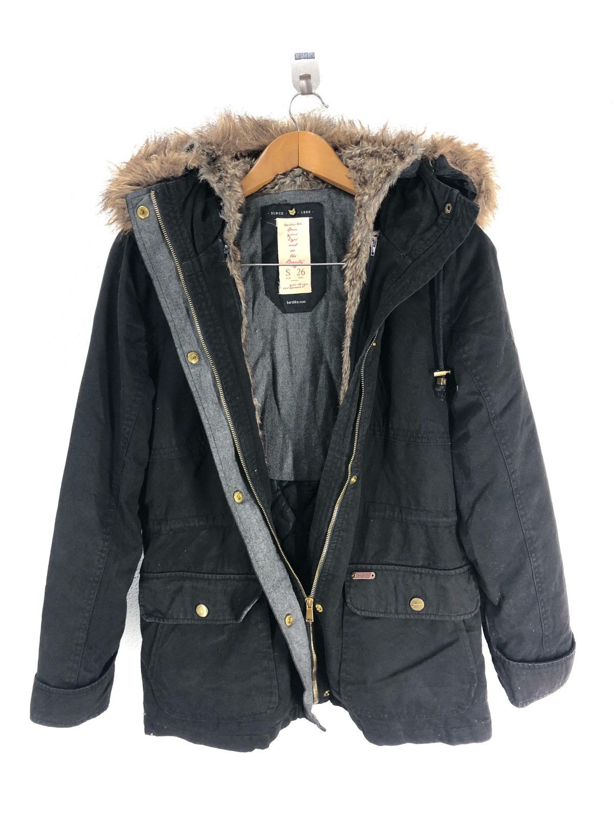 Bershka Barshka Hoodies Jacket Fashion Week Size US S / EU 44-46 / 1 - 3 Thumbnail