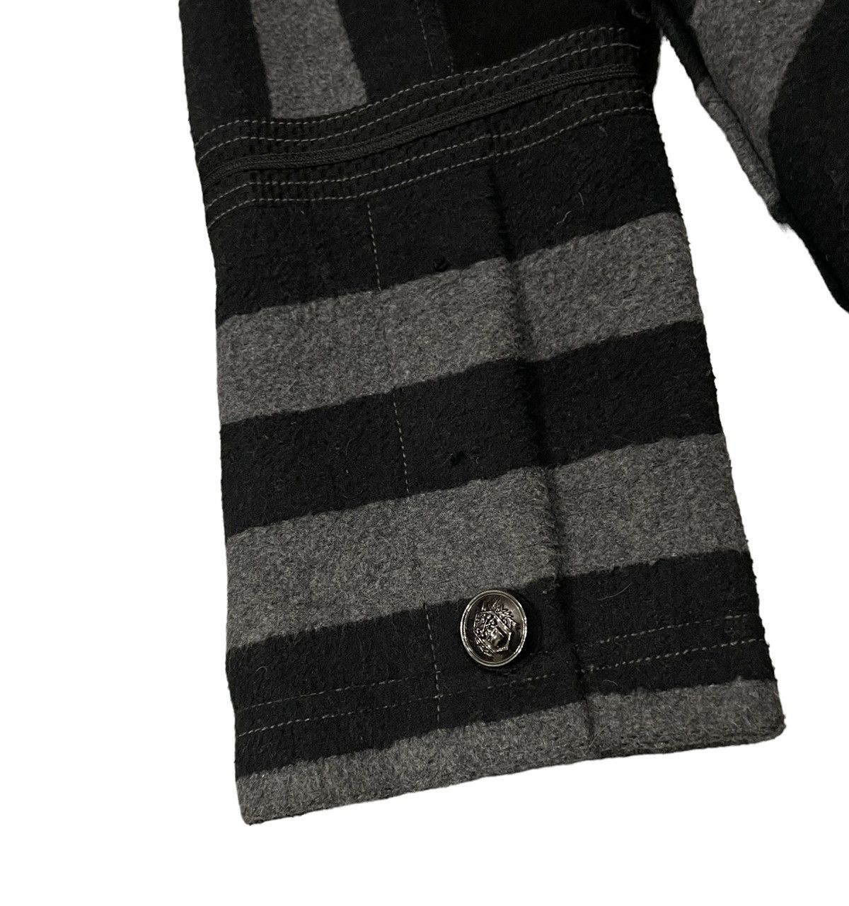 Le Grande Bleu (L.G.B.) Vintage Algonquins Seditionaries Gothic Punk Long Jacket Size S / US 4 / IT 40 - 18 Thumbnail