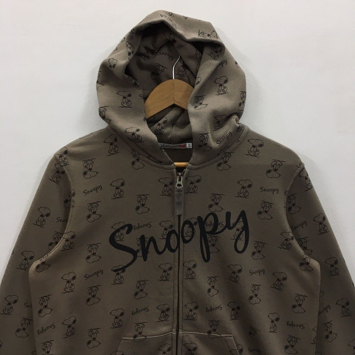 Disney × Peanuts × Uniqlo Rare SNOOPY x UNIQLO Fullprint Sweater Hoodie Size US S / EU 44-46 / 1 - 7 Thumbnail