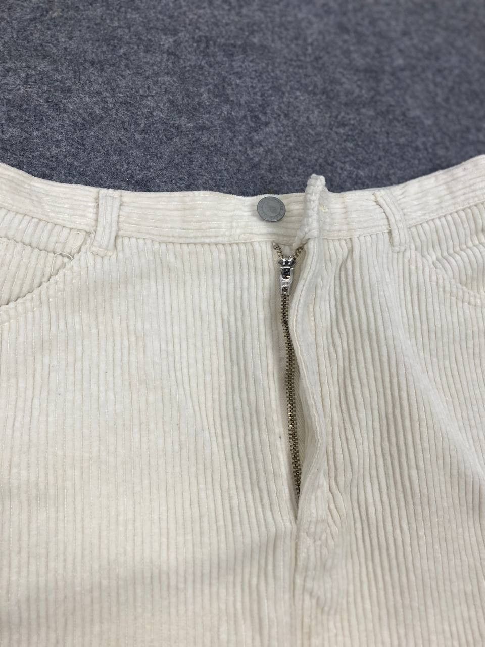 Burberry vintage burberrys of london corduroy mini skirt Size 26" / US 2 / IT 38 - 5 Thumbnail