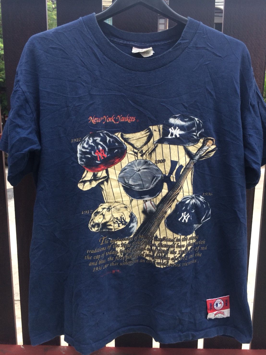 MLB × New York Yankees × Vintage Vintage 90s New York Yankees T-shirt Size US XL / EU 56 / 4 - 1 Thumbnail