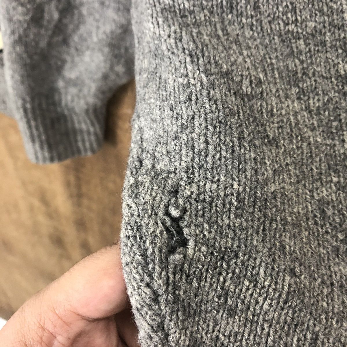 M.U. Sports Grey Cardigan Knitwear vintage #6230