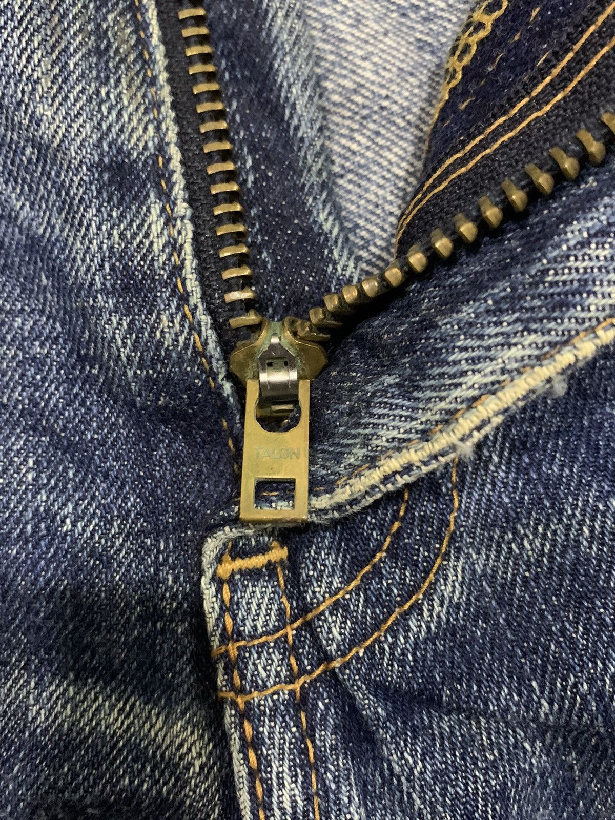 Levi's × Levi's Vintage Clothing × Vintage Levis Selvedge 502 Regular Taper Big E ButtonFly Jeans Size US 36 / EU 52 - 8 Thumbnail