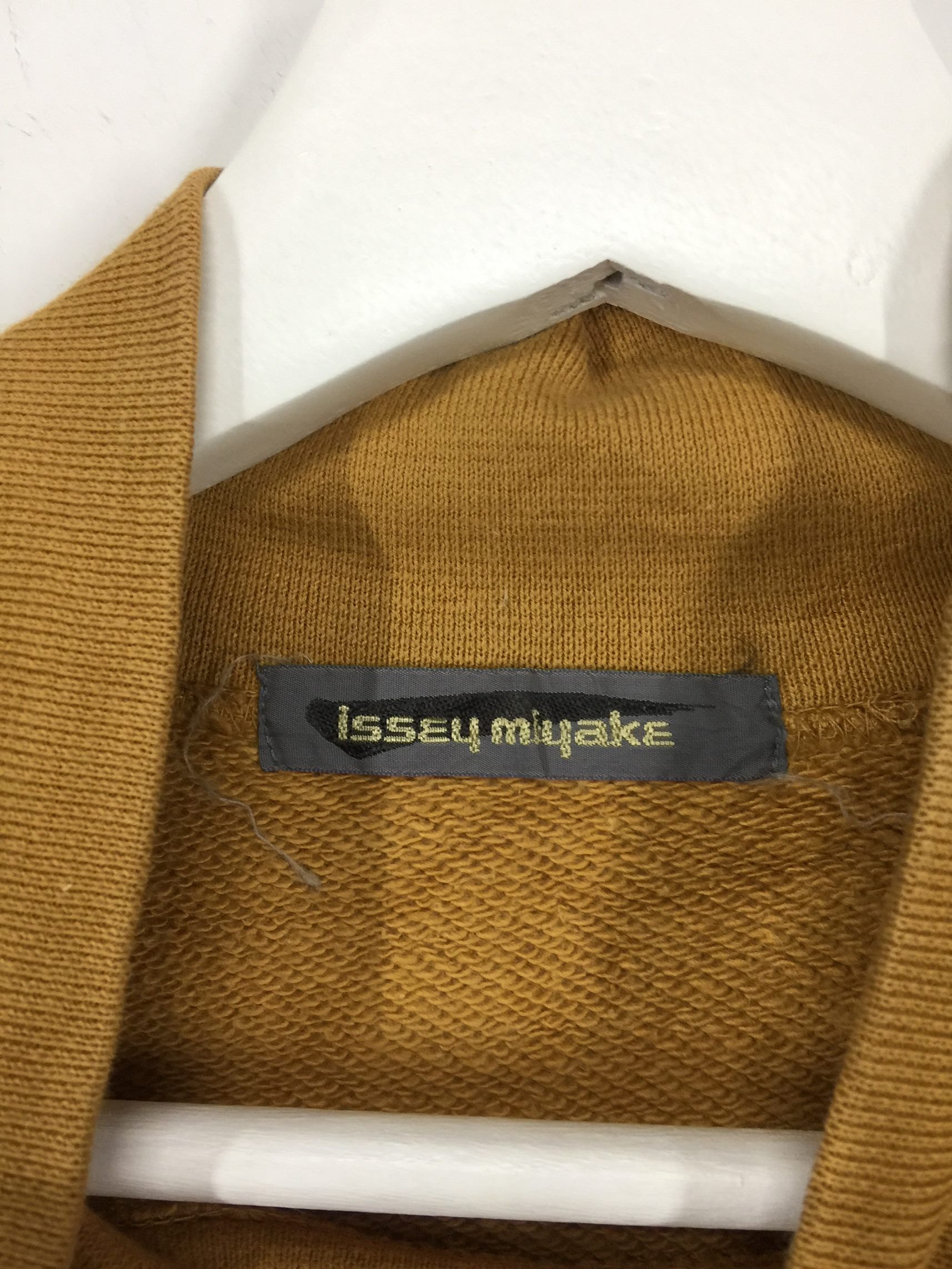Designer × Issey Miyake Issey miyake plain minimalist pullover Size US M / EU 48-50 / 2 - 3 Thumbnail
