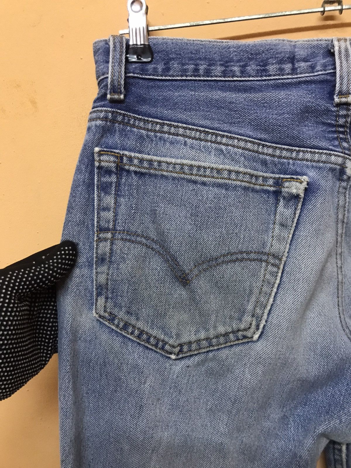 Levi's × Vintage ‼️VTG 90s LEVIS 501 DISTRESSED DENIM‼️ Size US 31 - 7 Thumbnail