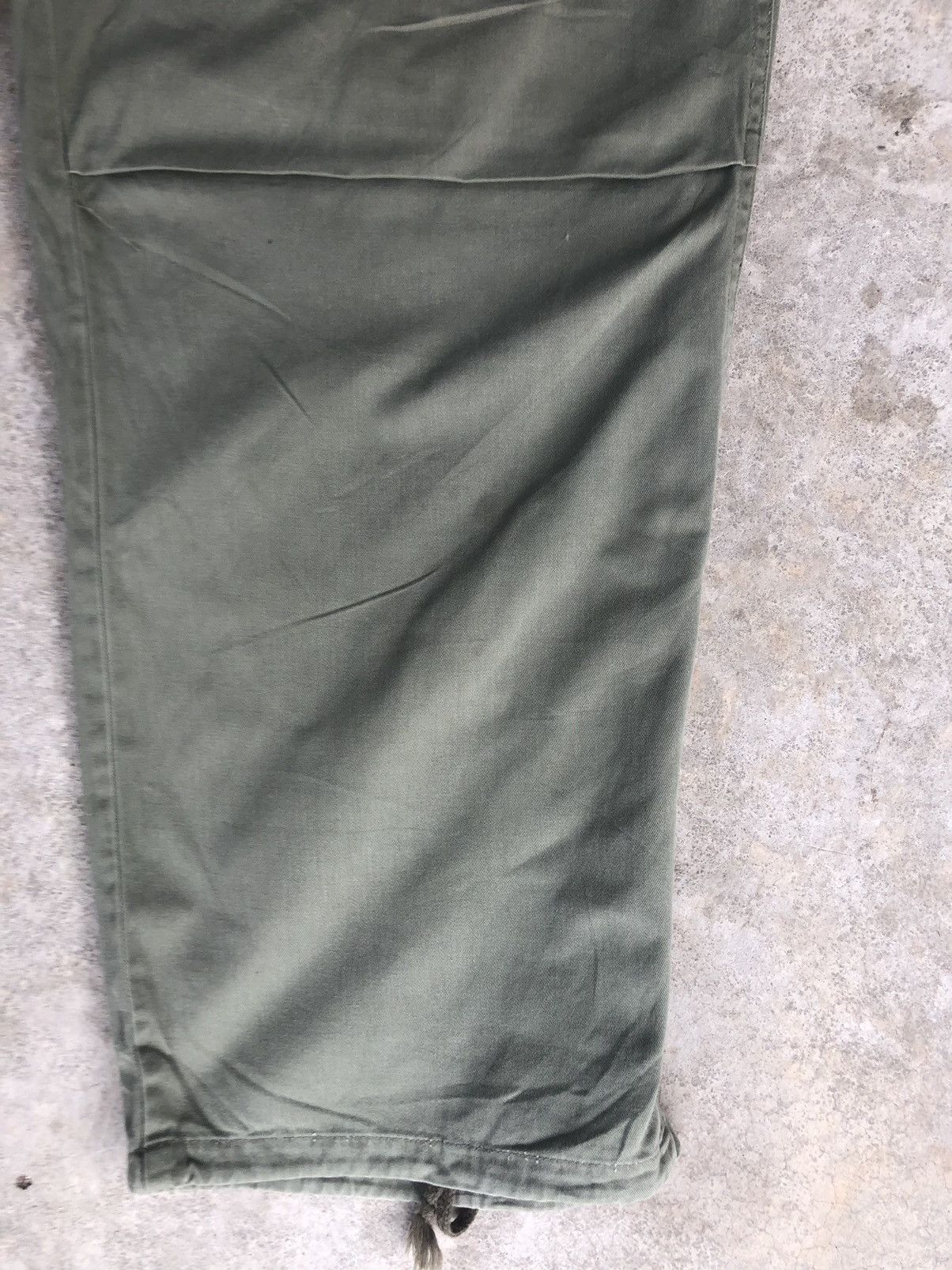 Vintage Vintage USAF Army Cargo Pants Baggy Pants Size US 31 - 7 Thumbnail