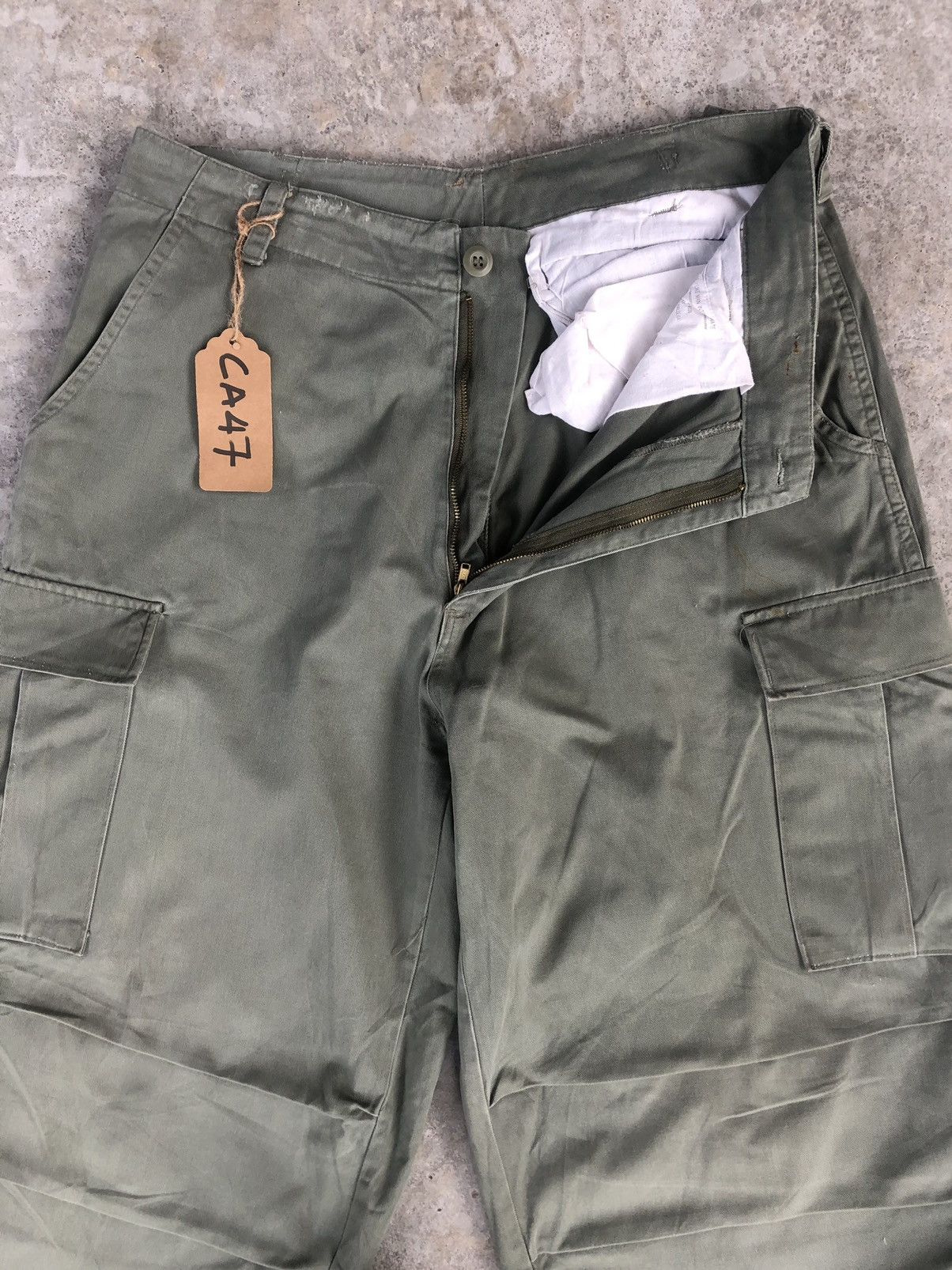 Vintage Vintage USAF Army Cargo Pants Baggy Pants Size US 31 - 3 Thumbnail