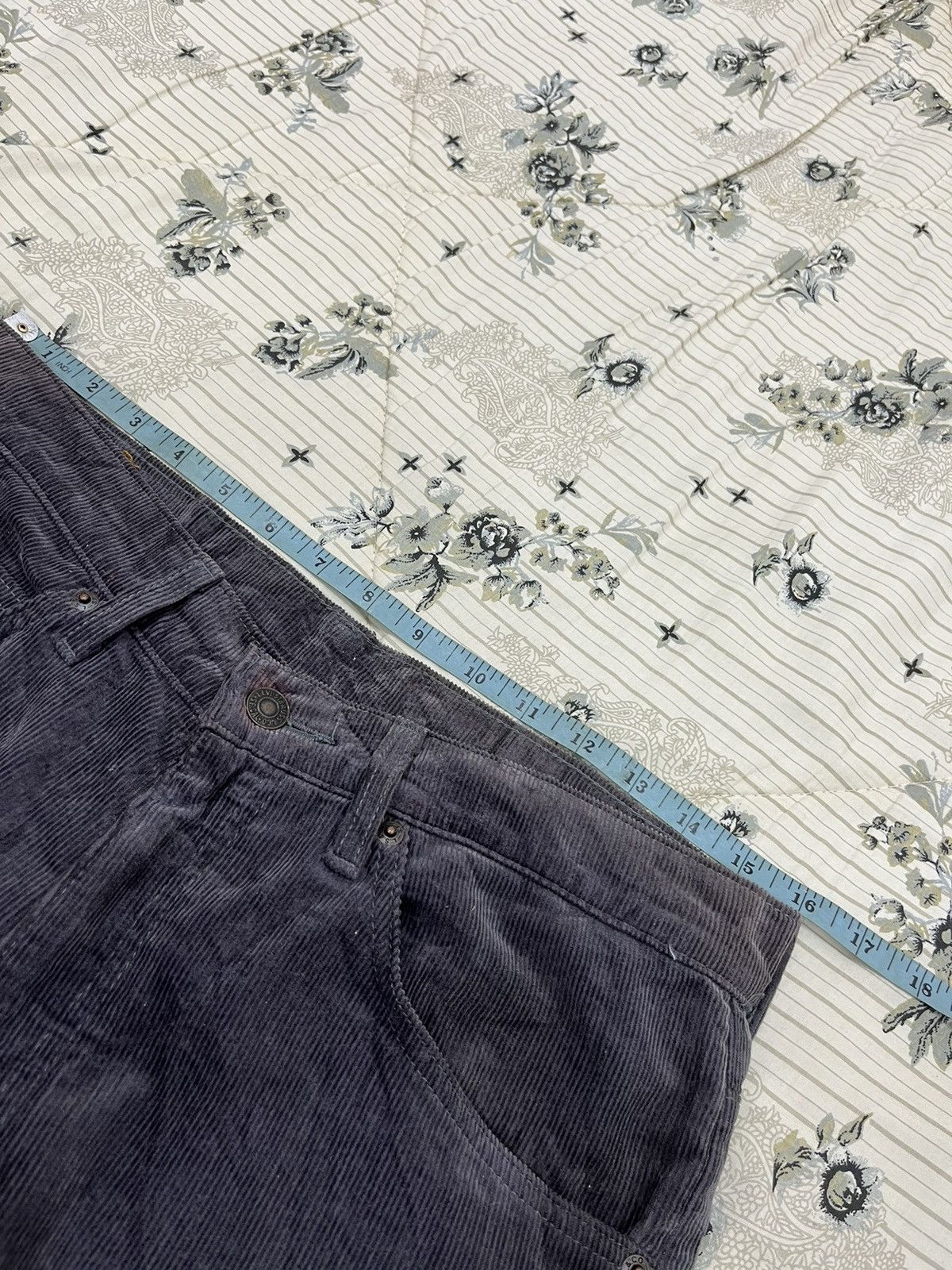 Levi's × Vintage U. VINTAGE LEVIS CORDUROY PANTS Size US 32 / EU 48 - 11 Thumbnail