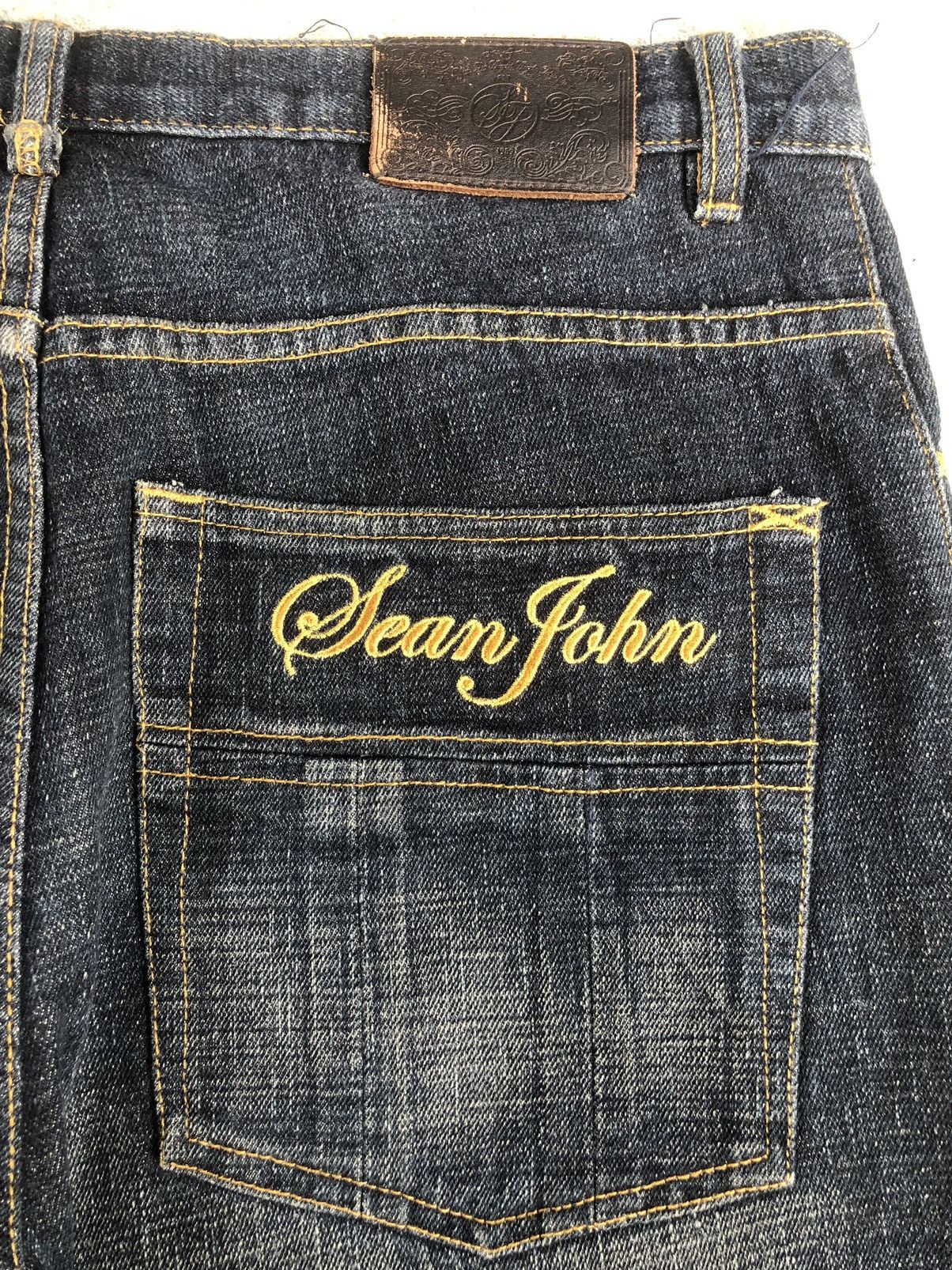 Sean John Sean John Embroidered Jeans Distressed Jeans Size US 34 / EU 50 - 19 Thumbnail