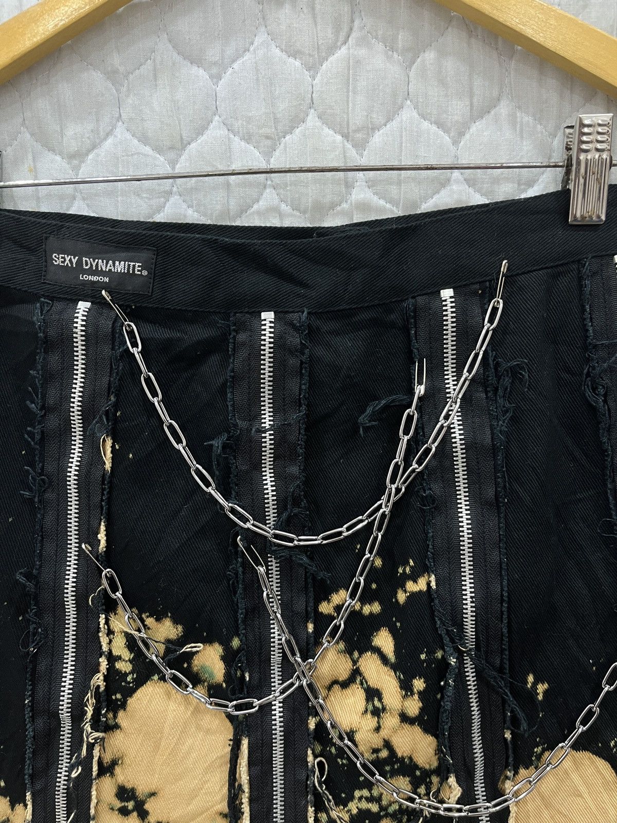 Japanese Brand (Ggg). RARE SEXY DYNAMITE PUNK SKIRT Size 26" / US 2 / IT 38 - 10 Thumbnail