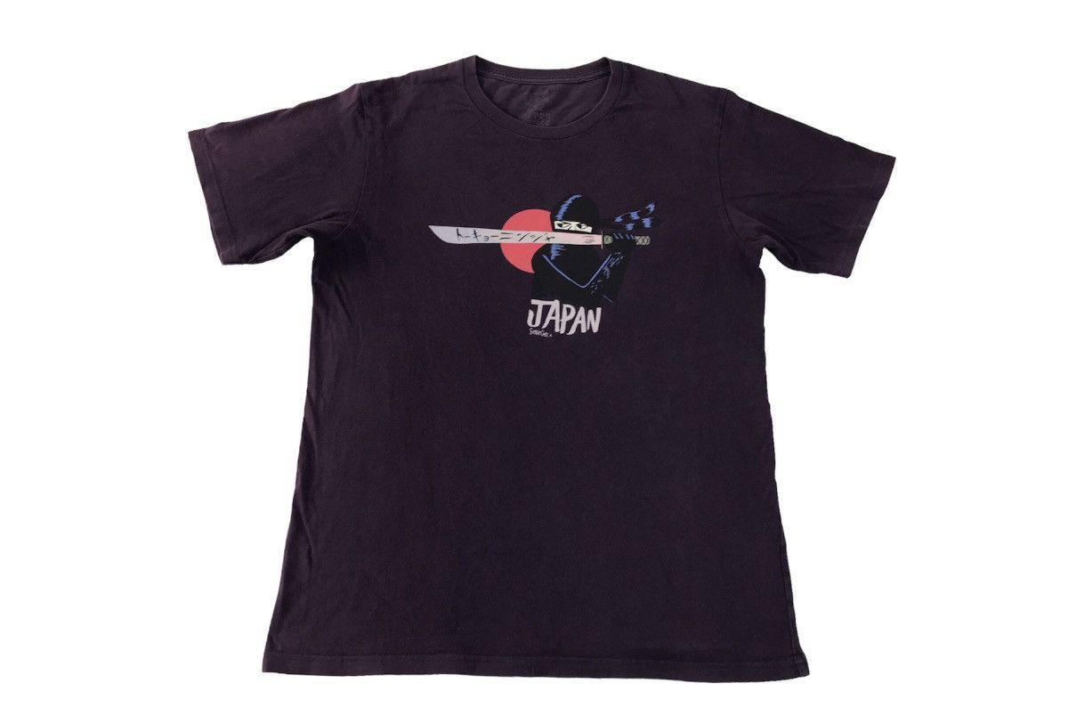Edition Japan × Japanese Brand Nippon Omigaye Japan Stenie Gee Samurai Graphic Tee Size US M / EU 48-50 / 2 - 1 Thumbnail