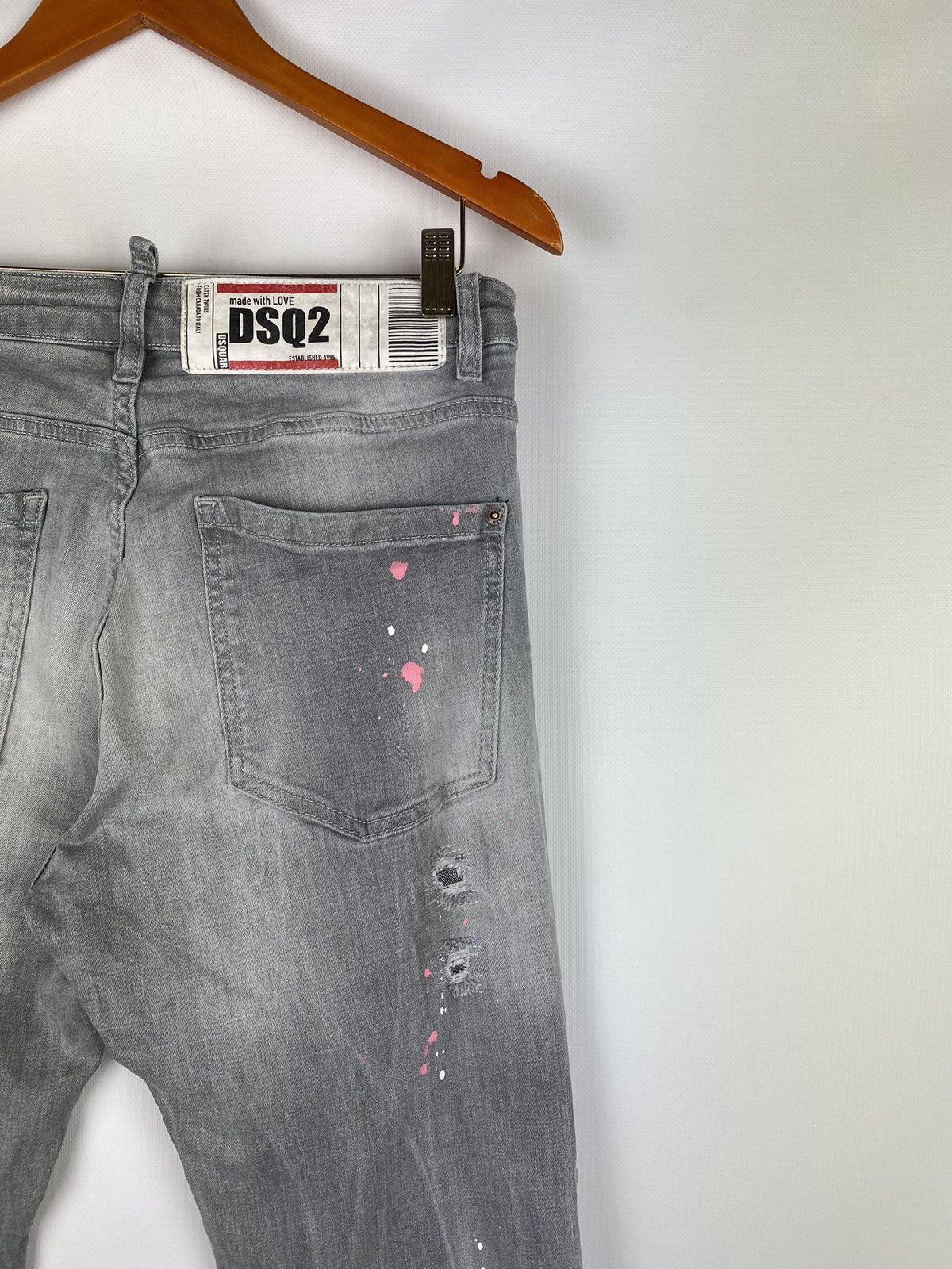 Designer × Dsquared2 Dsquared women’s distressed slim Jean Jeans size 42 Xl gray Size 28" / US 6 / IT 42 - 12 Thumbnail